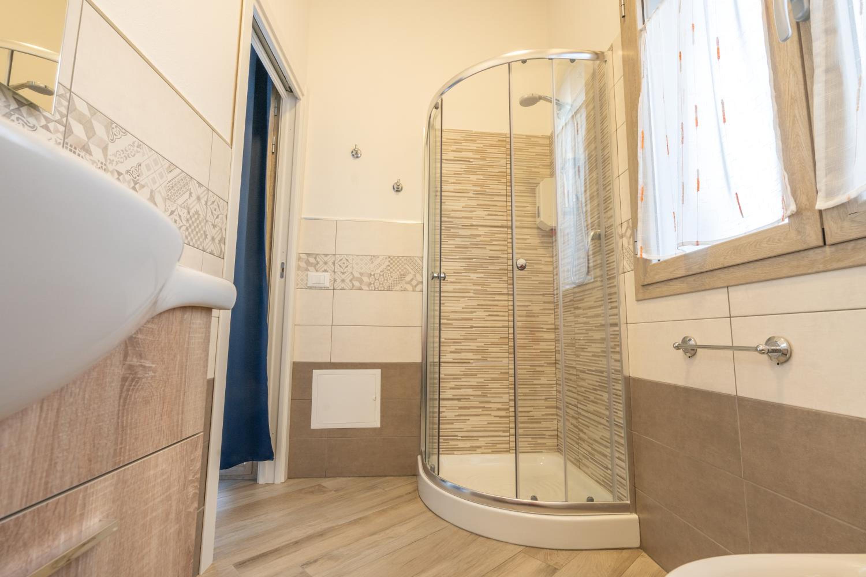 DOMOBLU Camere In Centro view 2