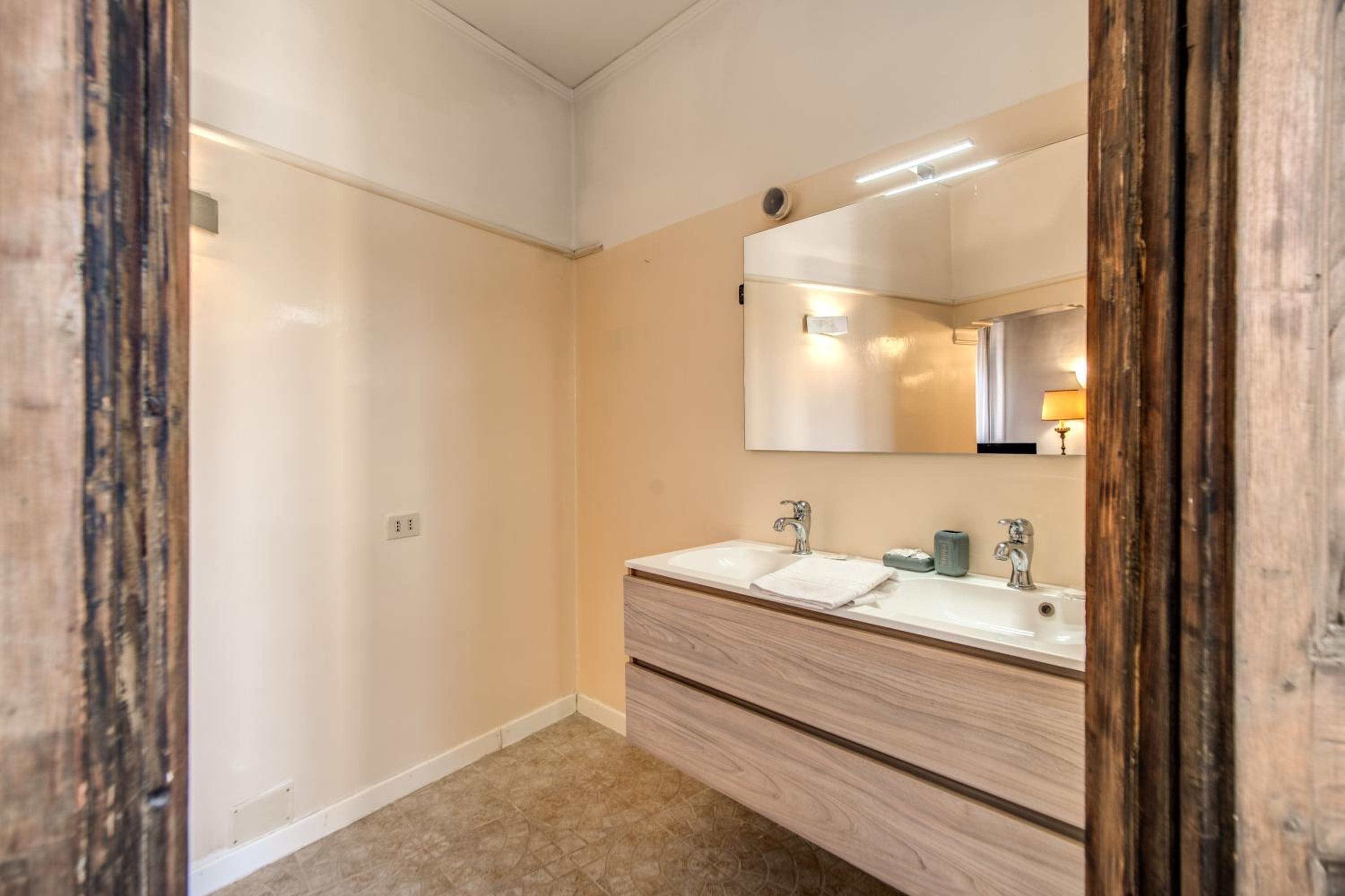 Colonna Suite - Rome Trastevere