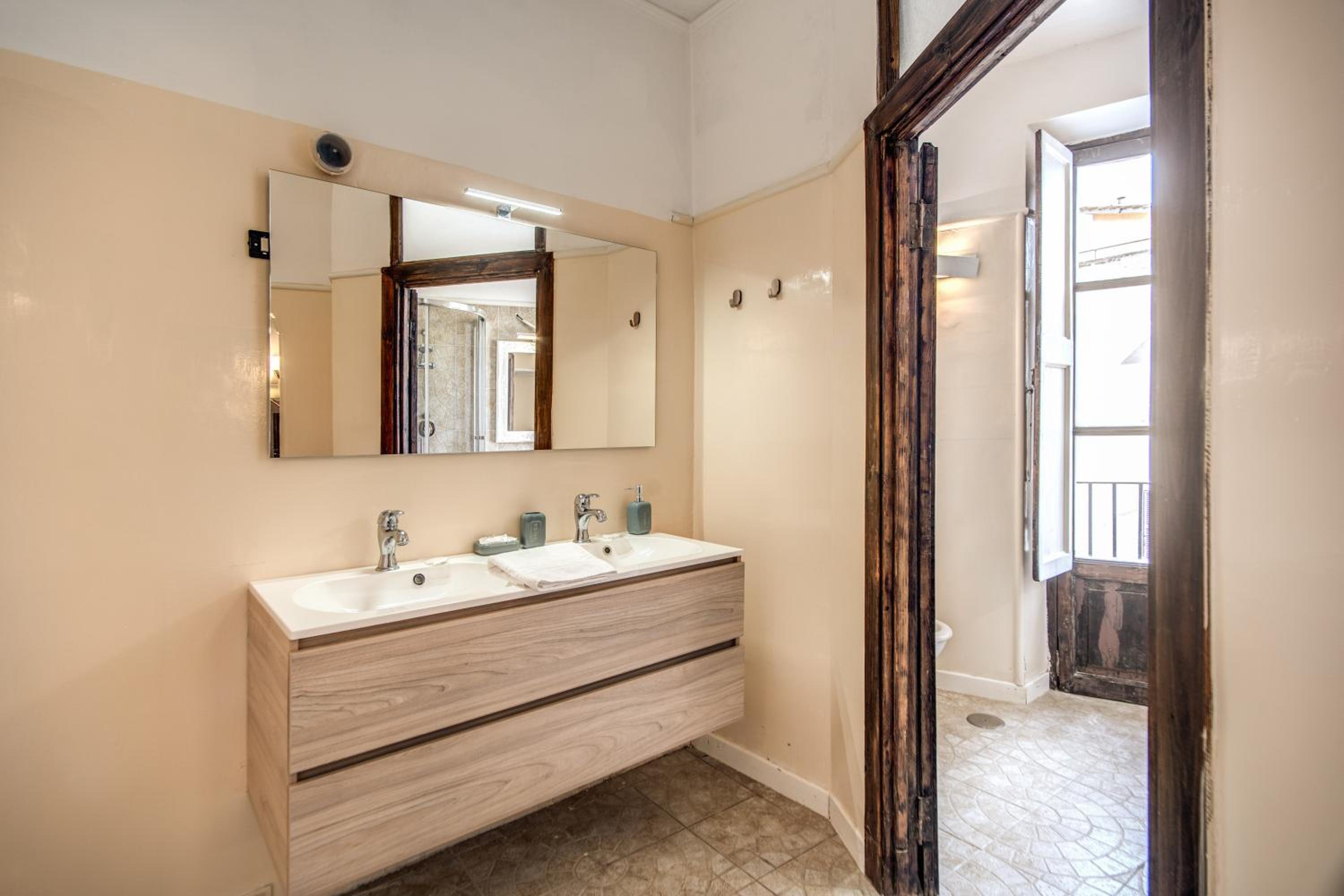 Colonna Suite - Rome Trastevere