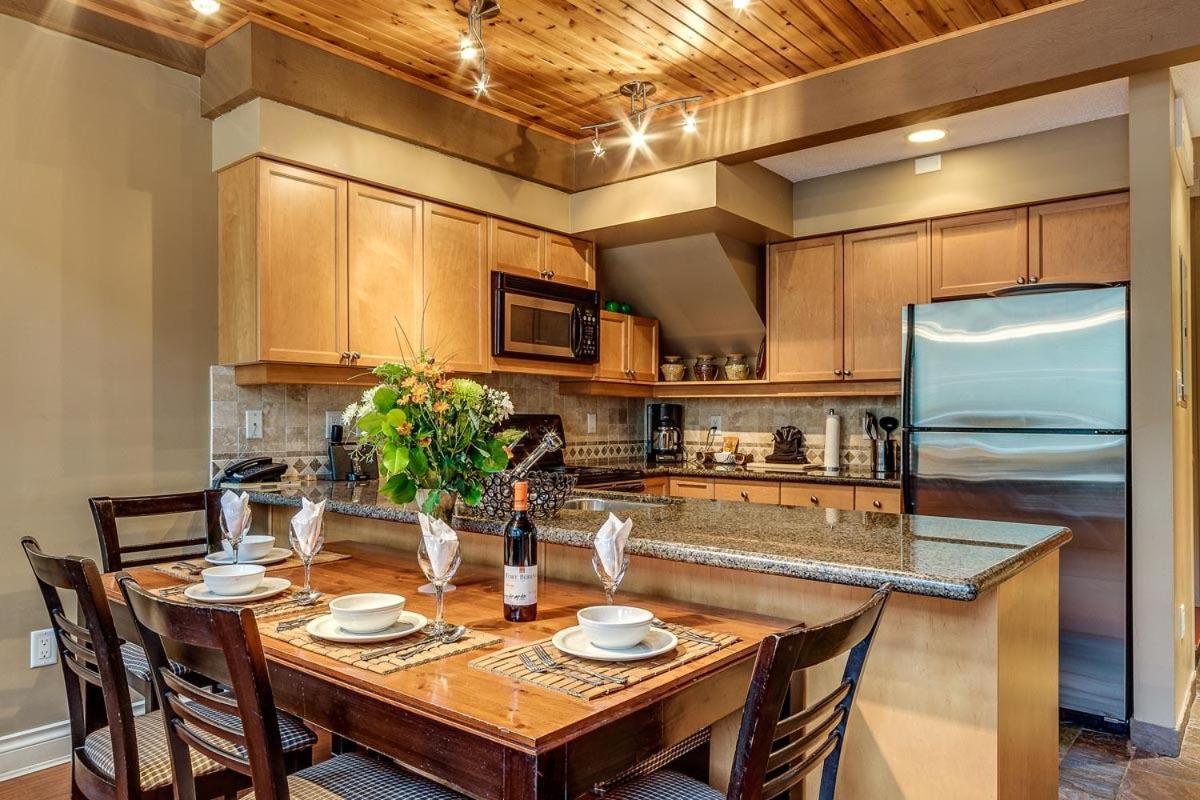 Greystone Lodge 408 Luxury