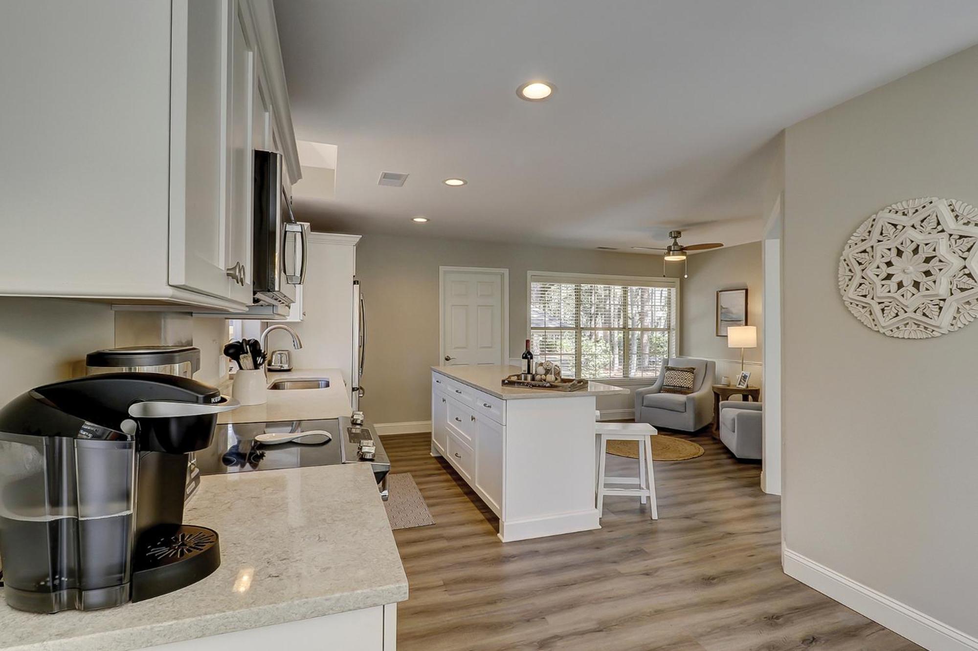 Hardwood floors granite private pool K Q double Bikes & Beach Gear included view 5