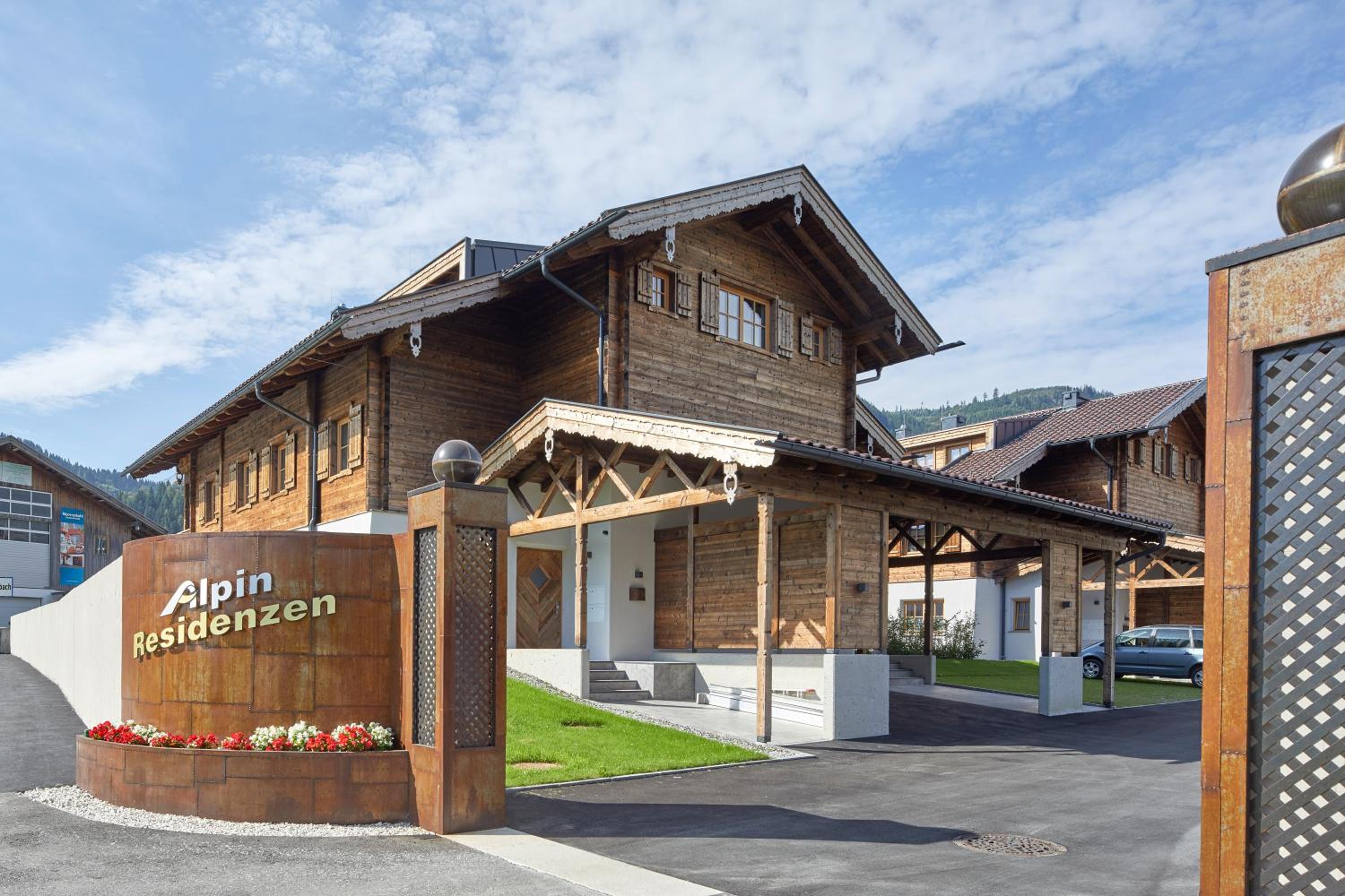Alpin Residenzen Panoramabahn by Alpina-Holiday