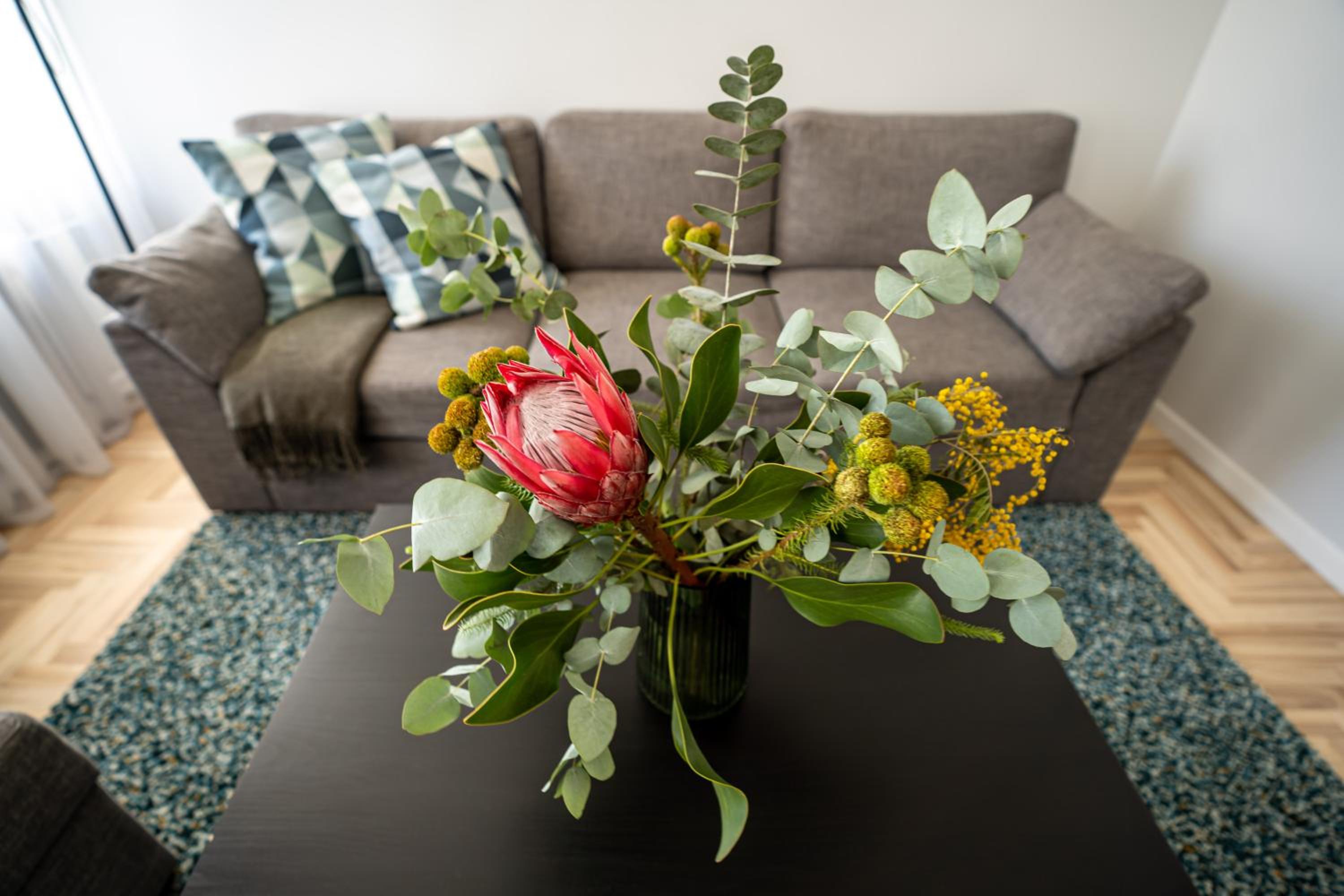 Lovely apartment in the city center view 5