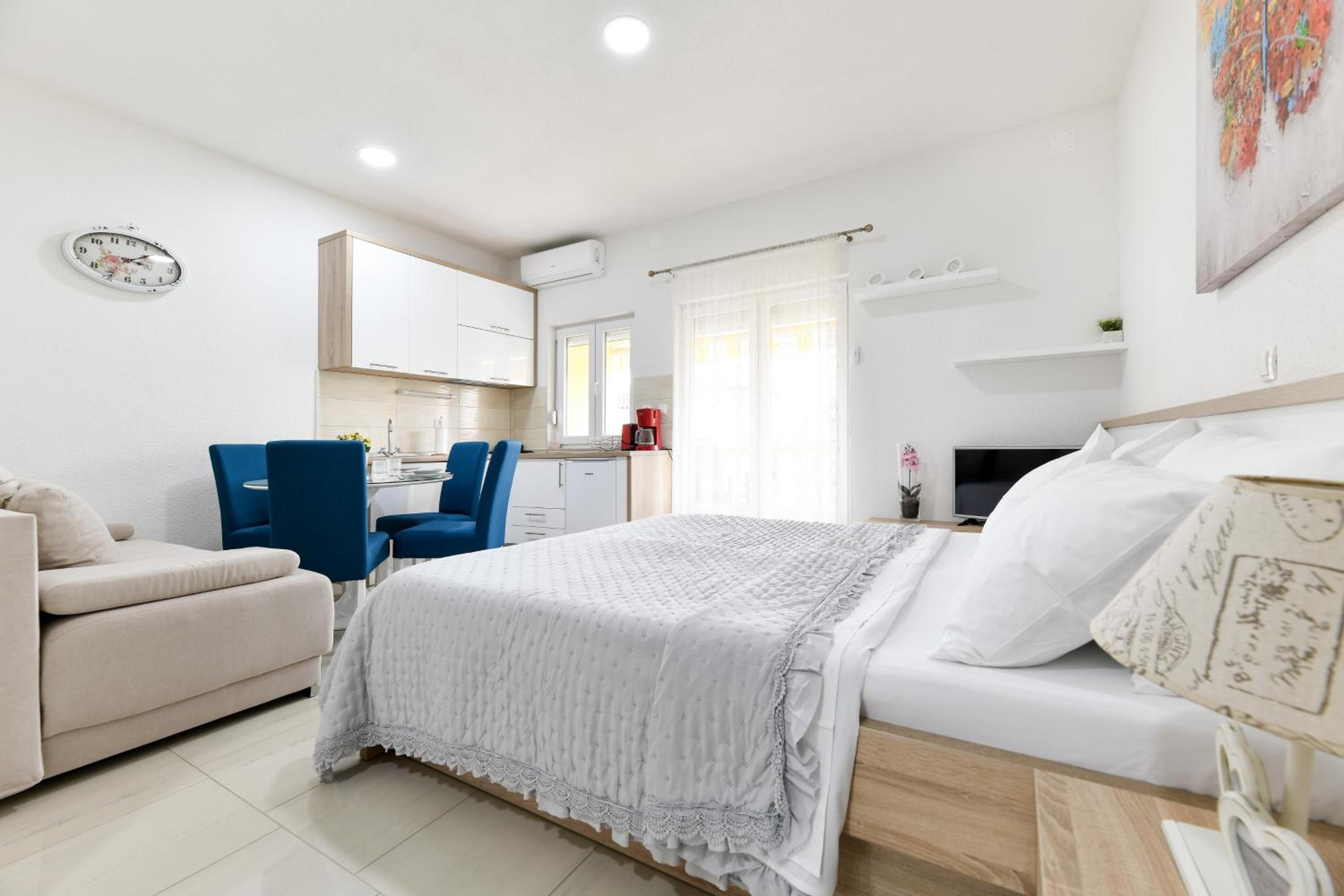 Apartments Diora view 3
