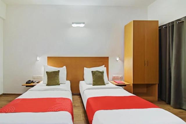 Kanak Beacon Hotel - Ashram Road Ahmedabad — photo 20