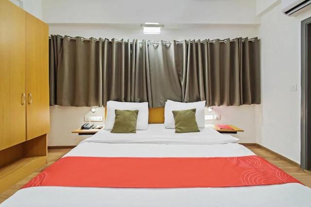 Kanak Beacon Hotel - Ashram Road Ahmedabad — photo 17