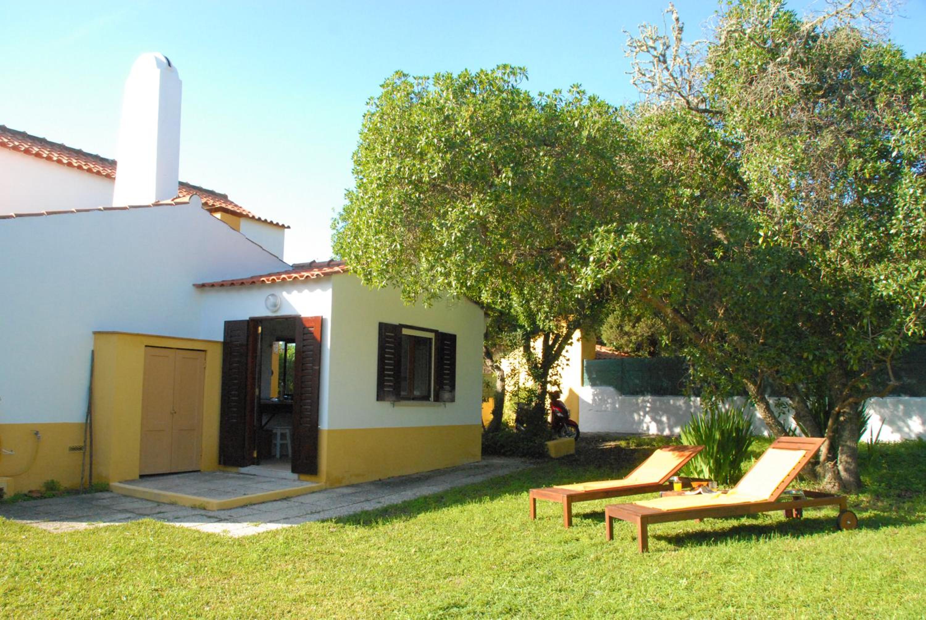 GuestReady - Peaceful beach villa w/ parking view 5