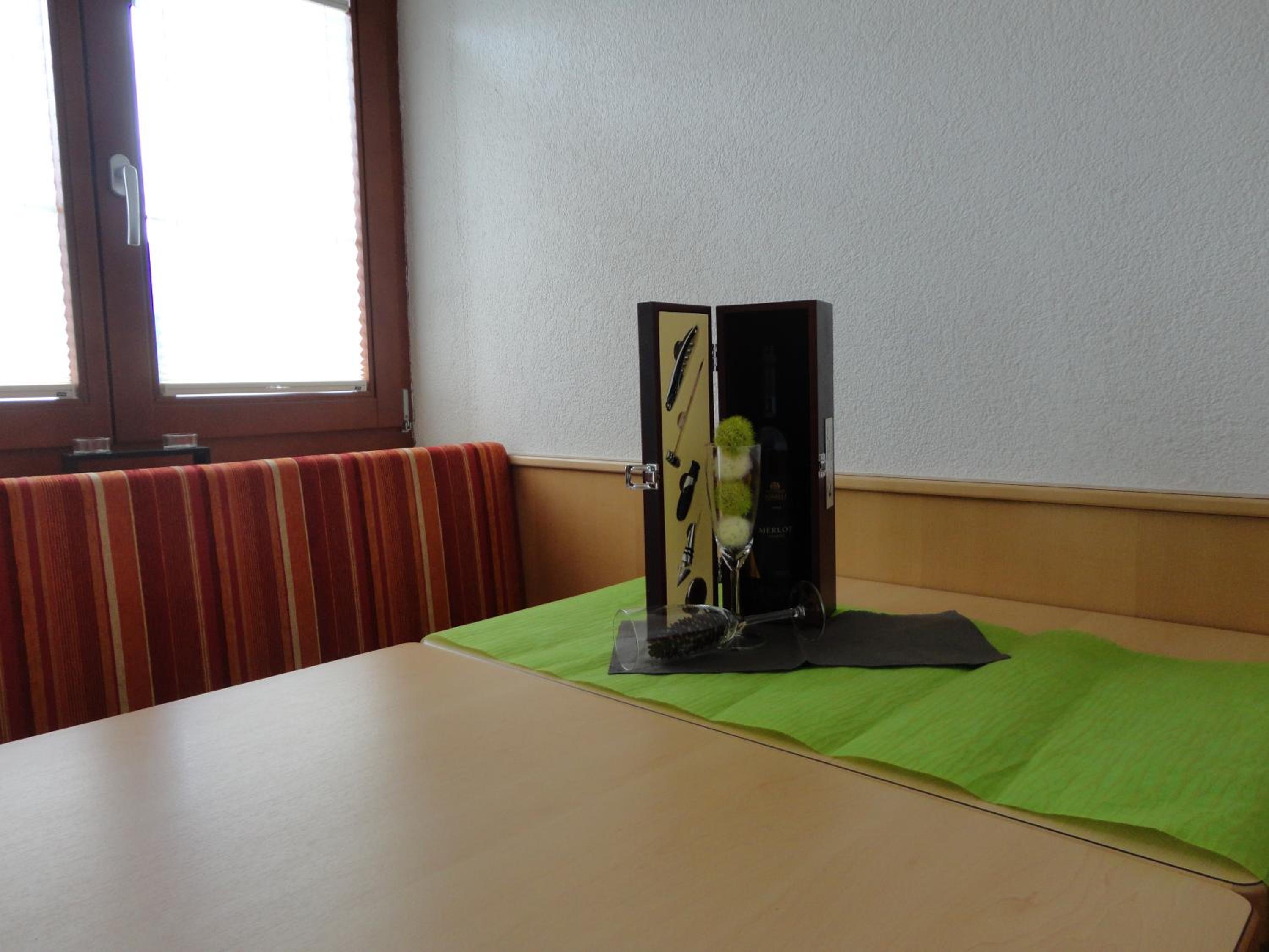 Photo 36