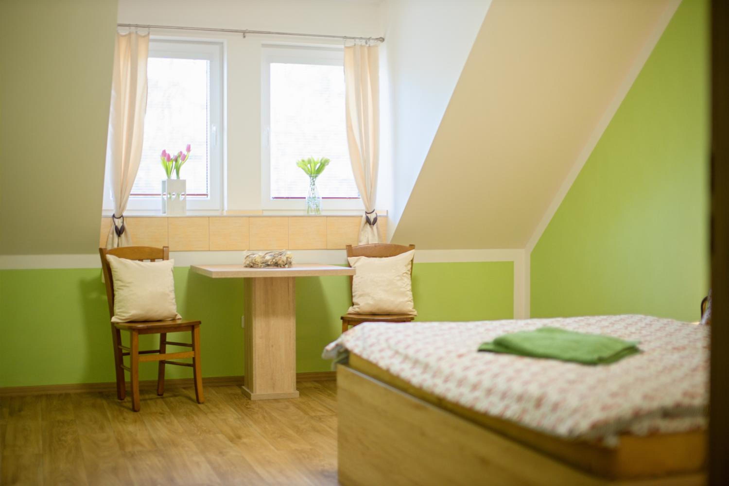 Penzion a restaurace Zlatovláska u zámku Červená Lhota