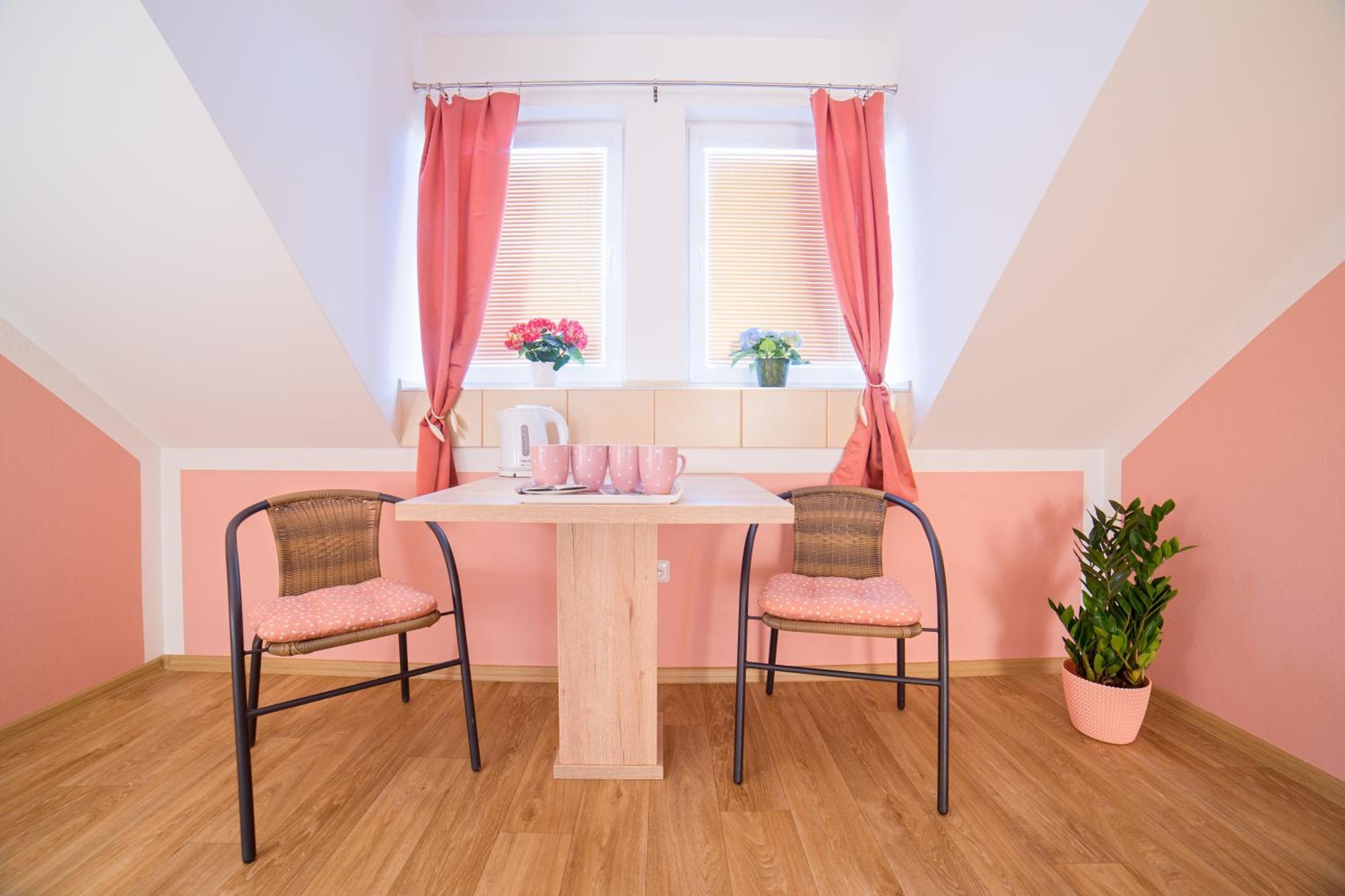 Penzion a restaurace Zlatovláska u zámku Červená Lhota
