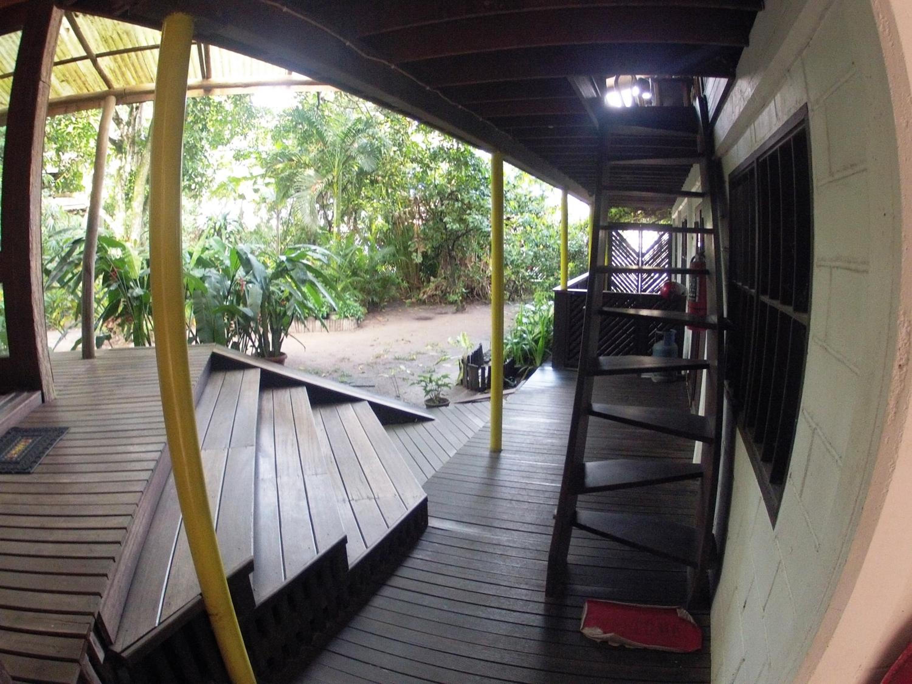 Bukit Raya Guesthouse