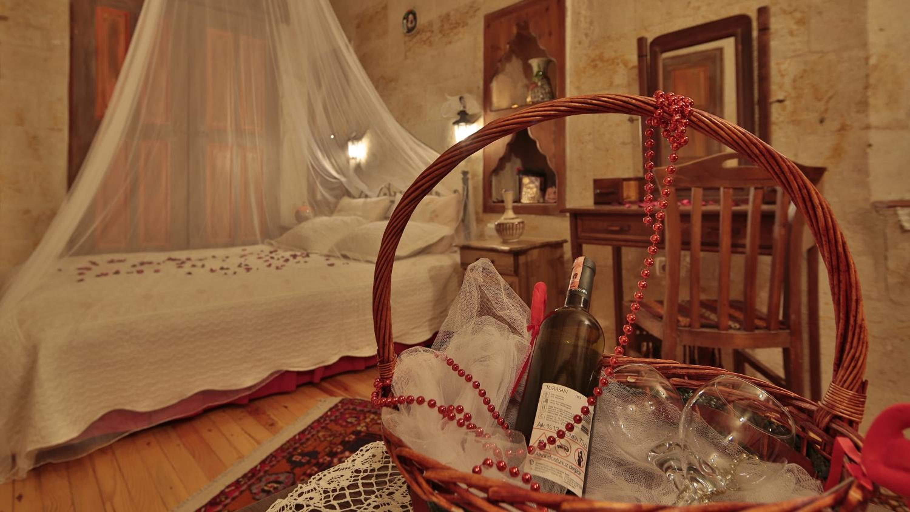 Heaven Cave House - Razziya Evi