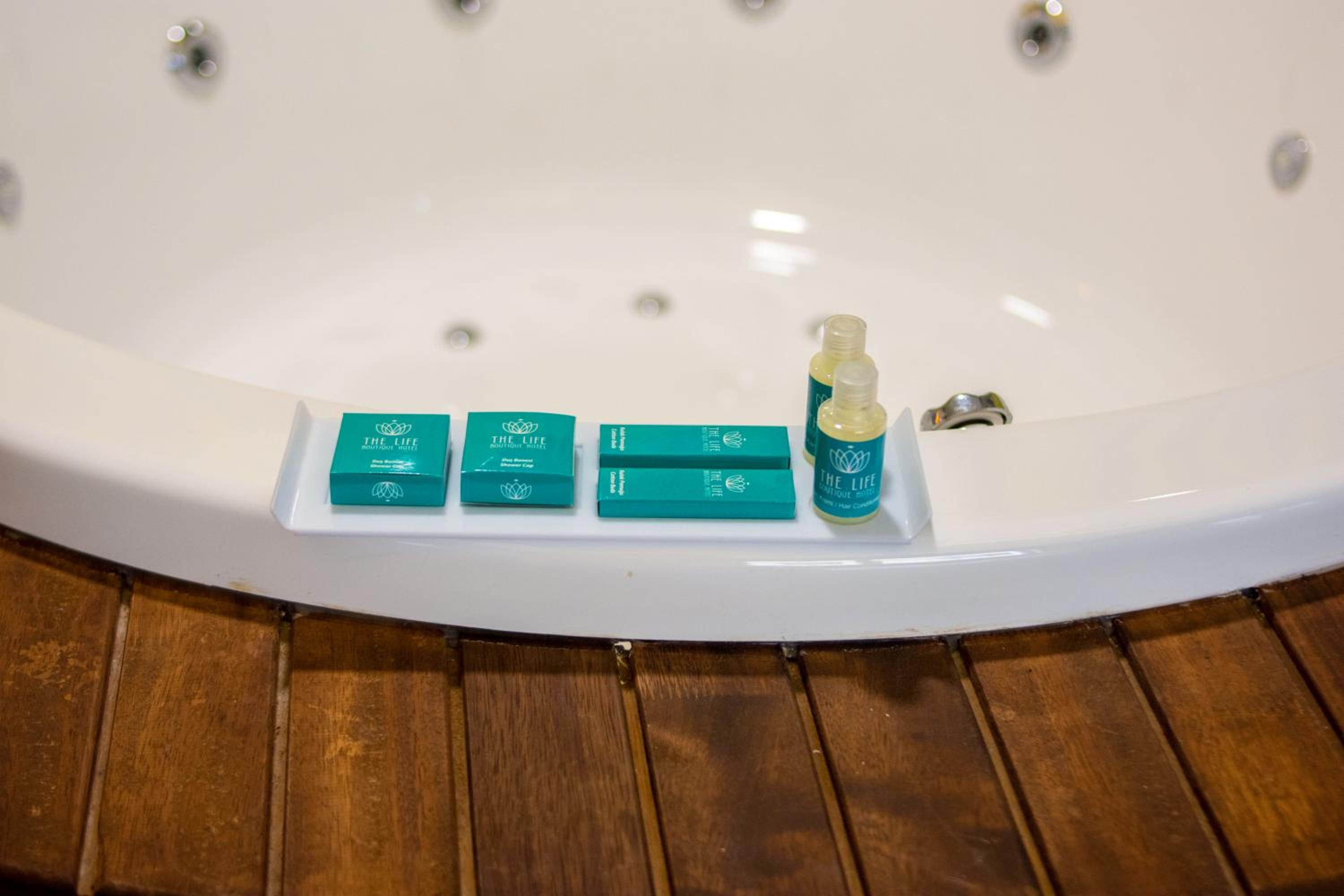 The Life Hotel & Spa