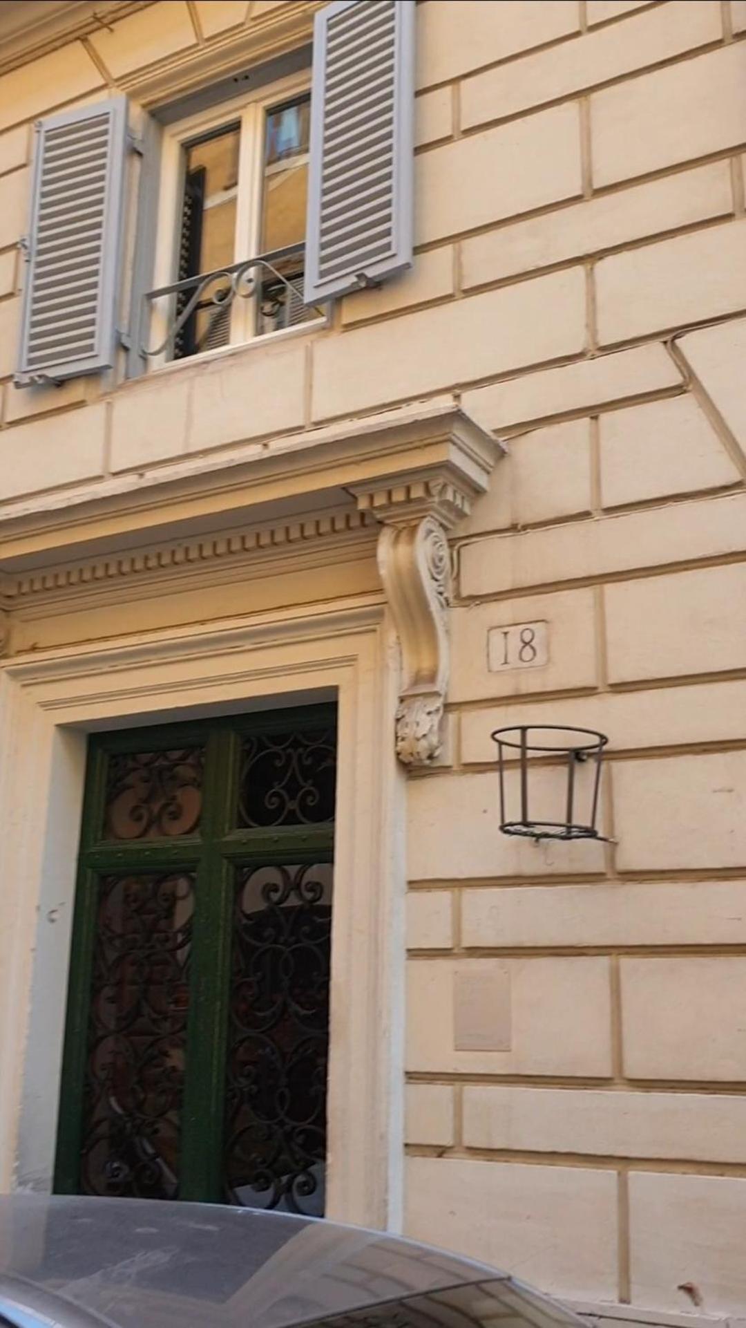 MInerva Pantheon Suites