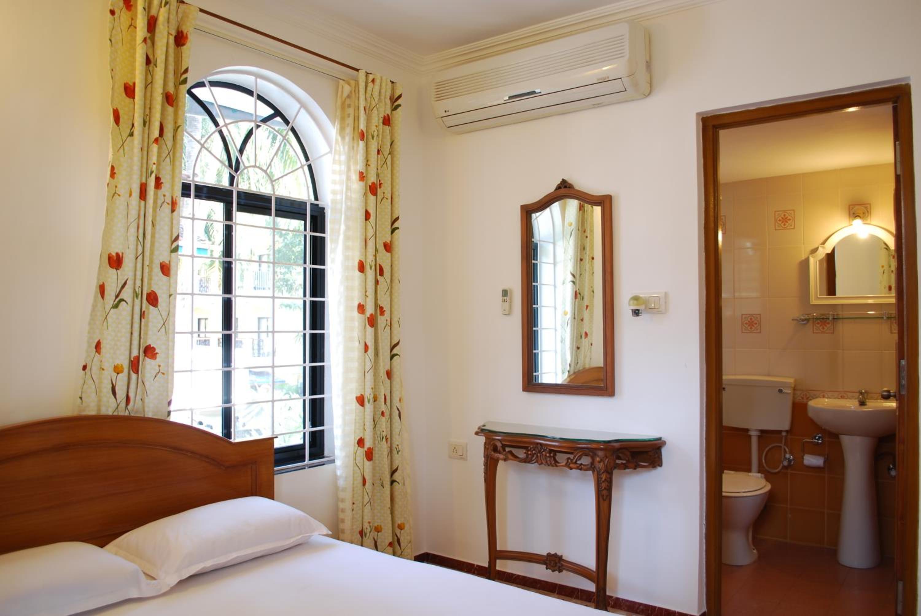 Albuquerque BetterHomes, Goa, photo 12