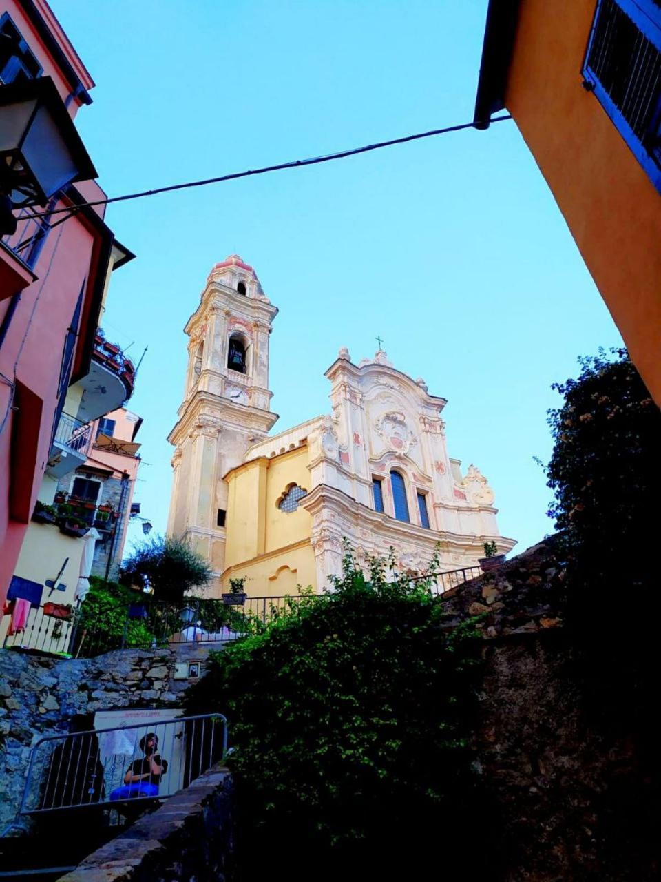 tra il borgo e il mare view 5
