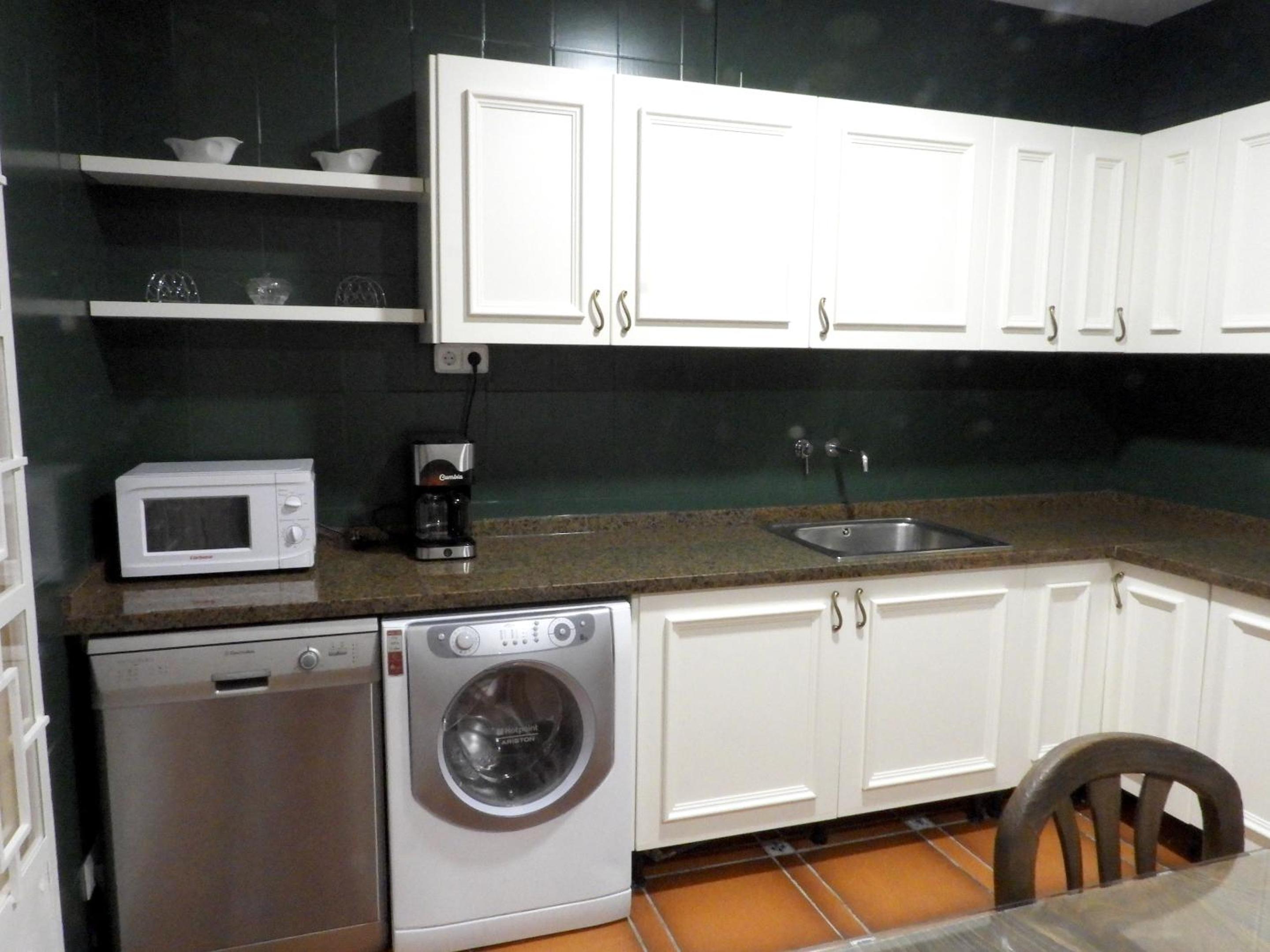 Spacious Villa with Private Pool, Villafranca De Los Caballeros