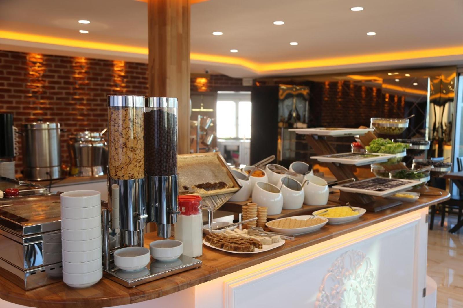 Gumus Palace Gungoren - Image 36