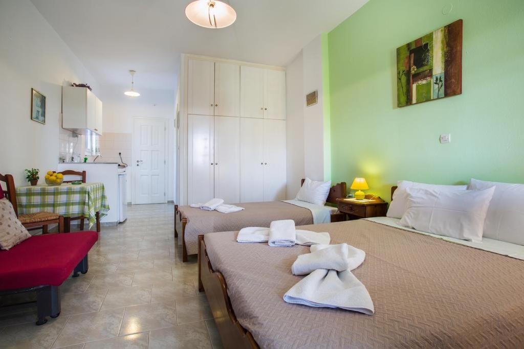 Betty Apartments