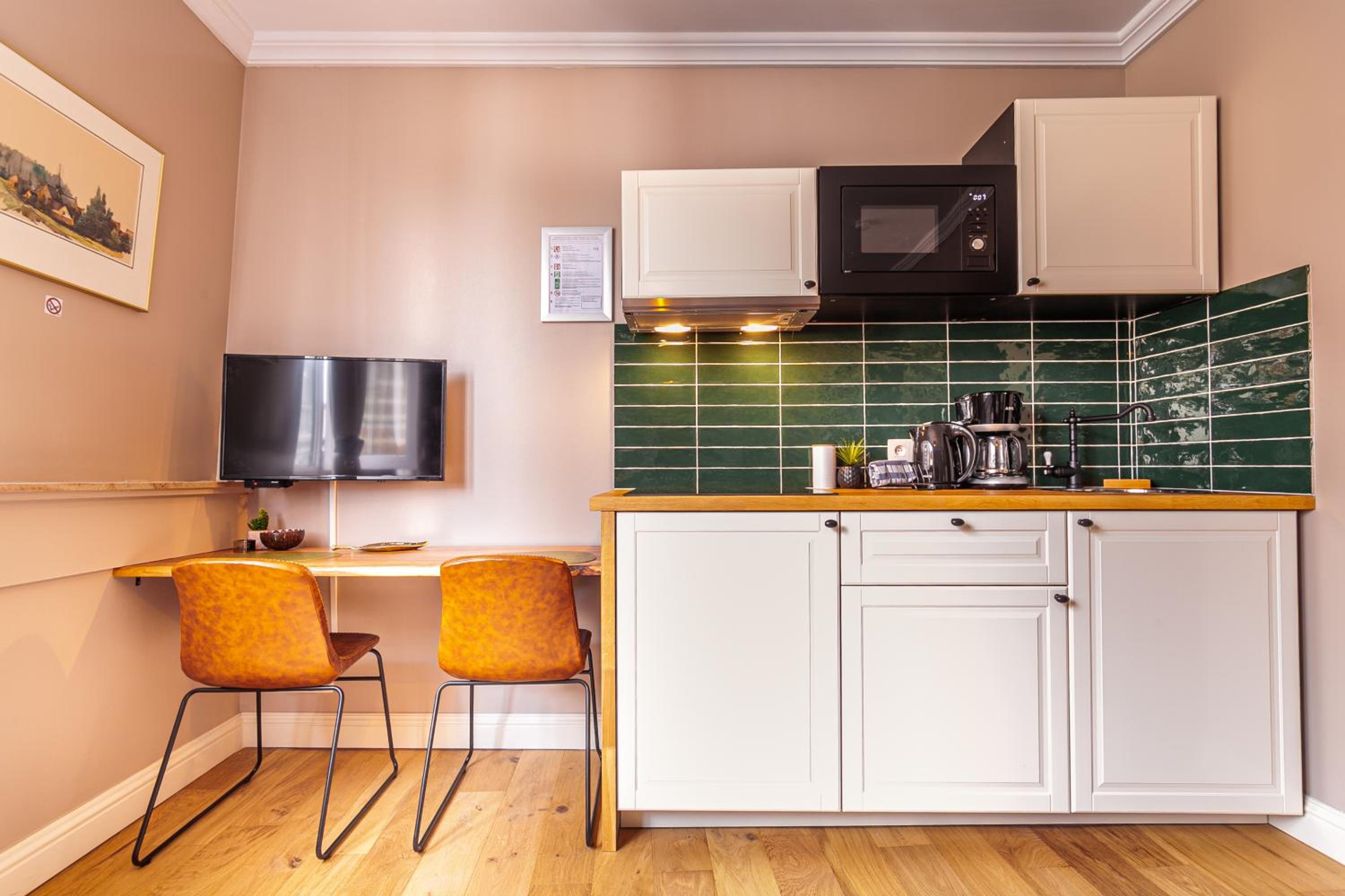 Luxury Suites Boutique by Rikas Hotels view 3