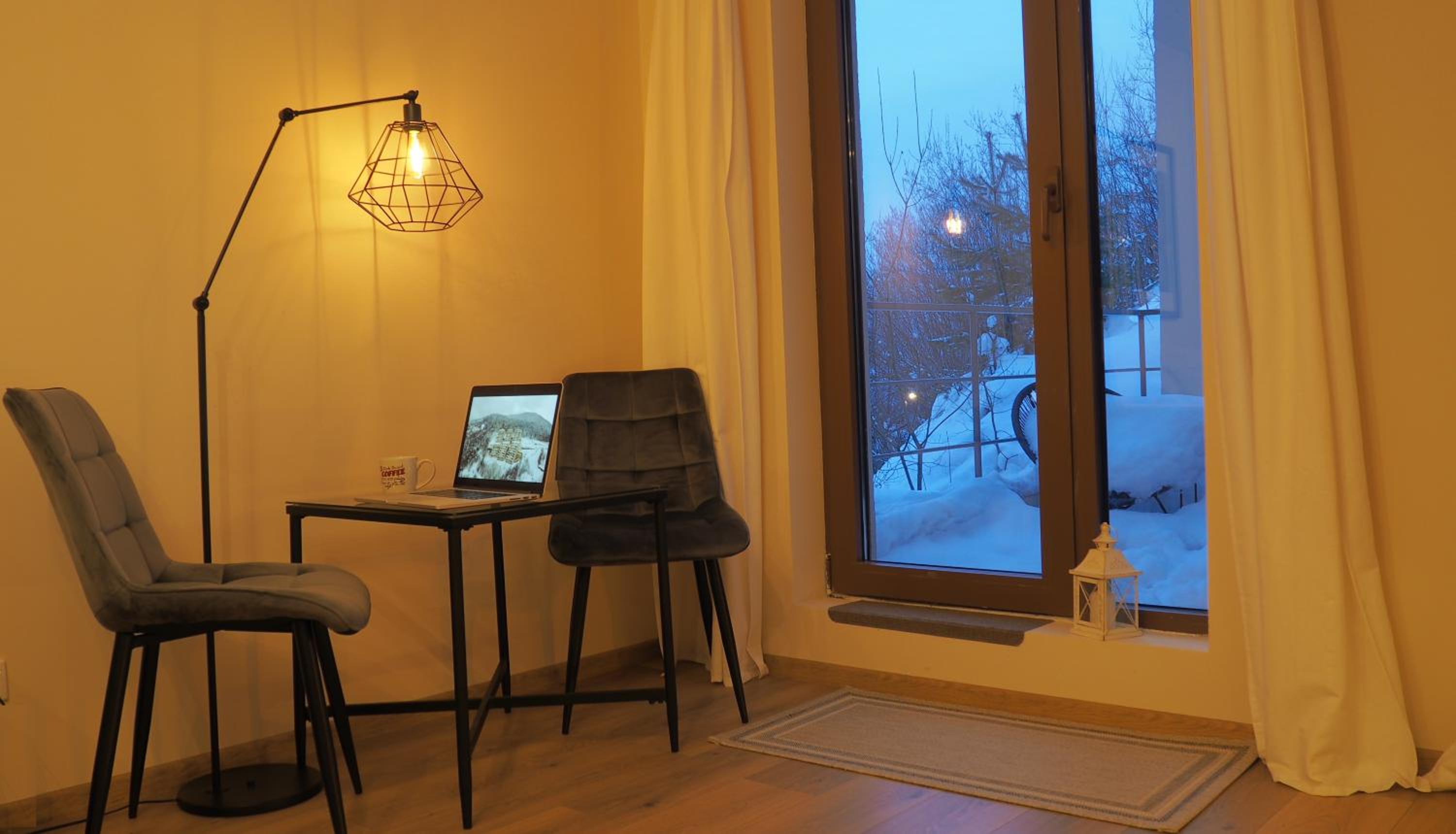 Photo 6