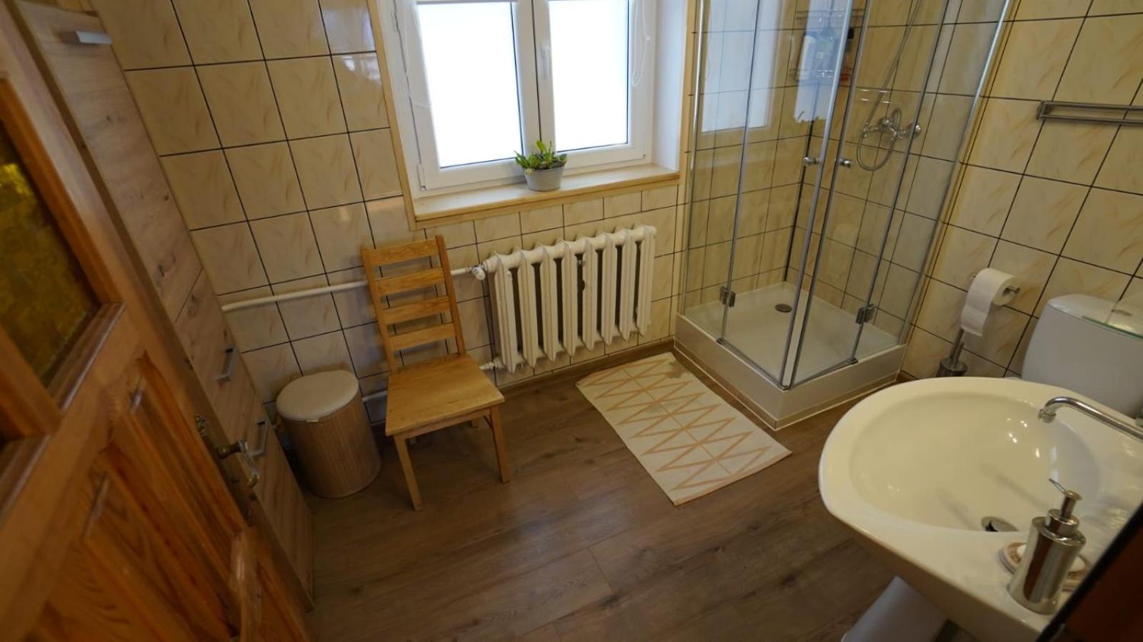 Photo 32
