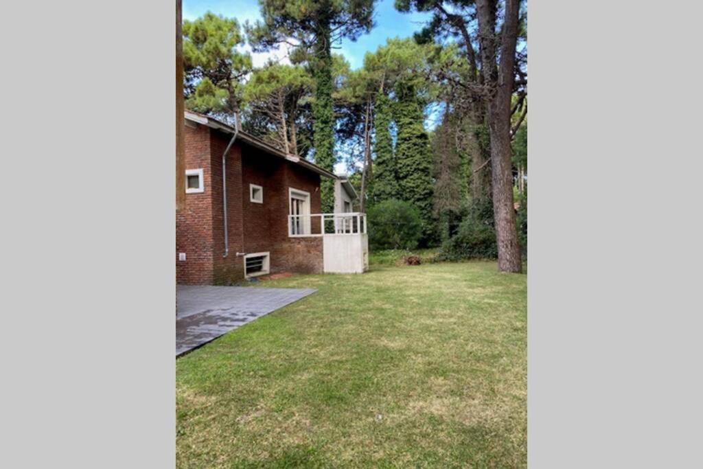 PINAMAR CASA HASTA 10 PERSONAS SE ALQUILA MINIMO 2 NOCHES s
