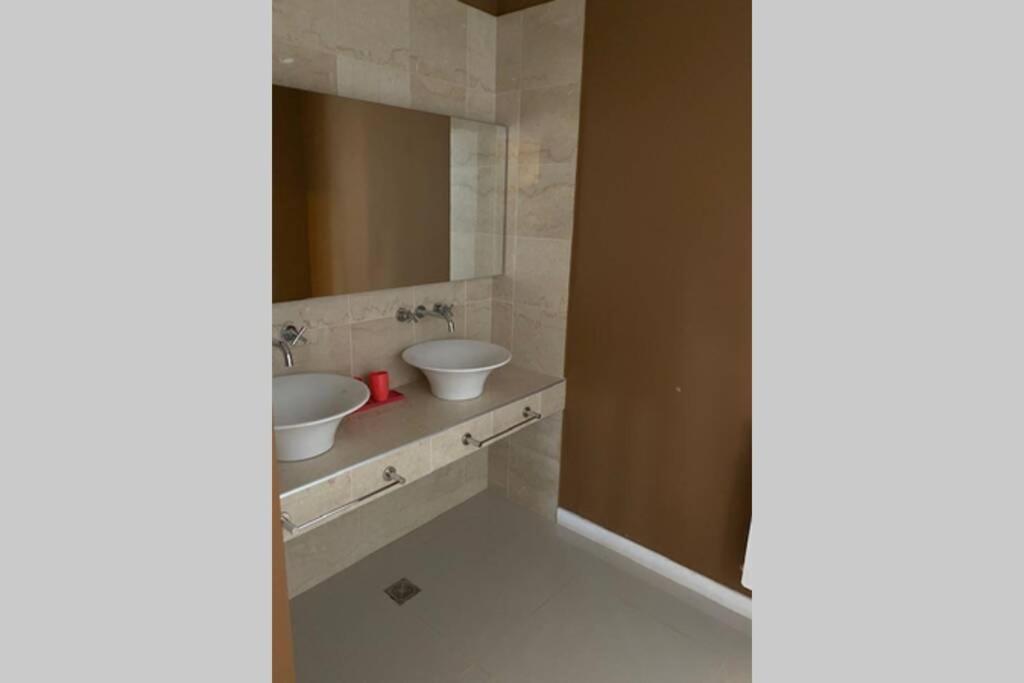 PINAMAR CASA HASTA 10 PERSONAS SE ALQUILA MINIMO 2 NOCHES s