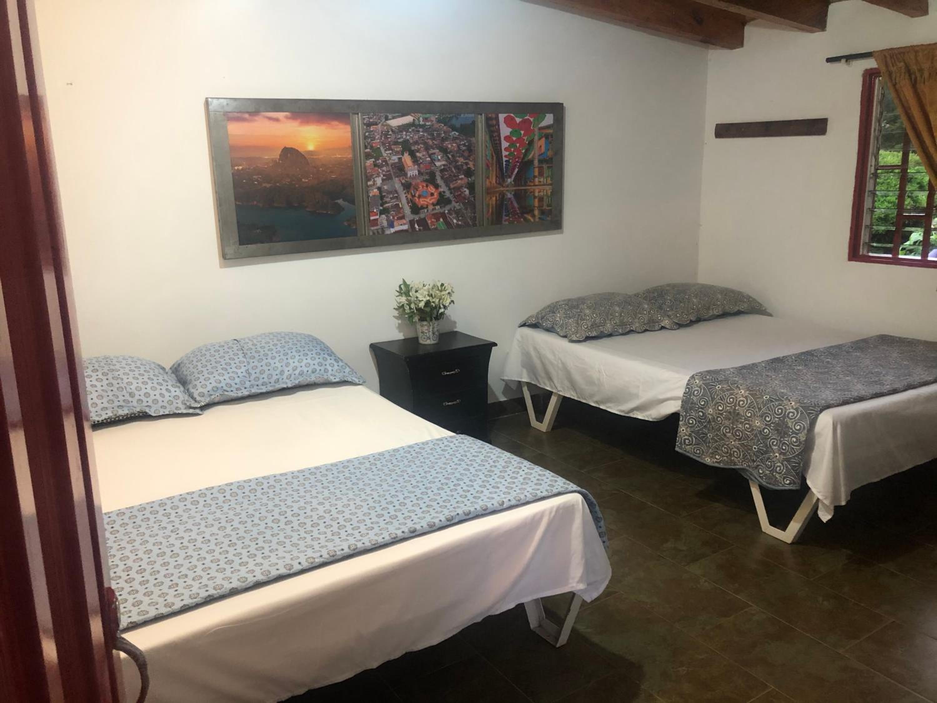 Casa Roja Parche Campestre - Hospedaje Guatapé