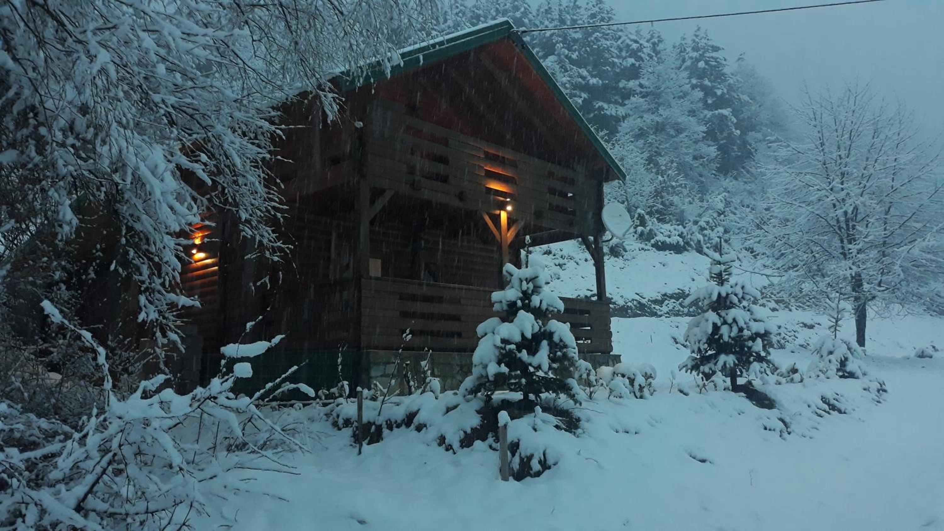 Brvnara Vlahovic view 3