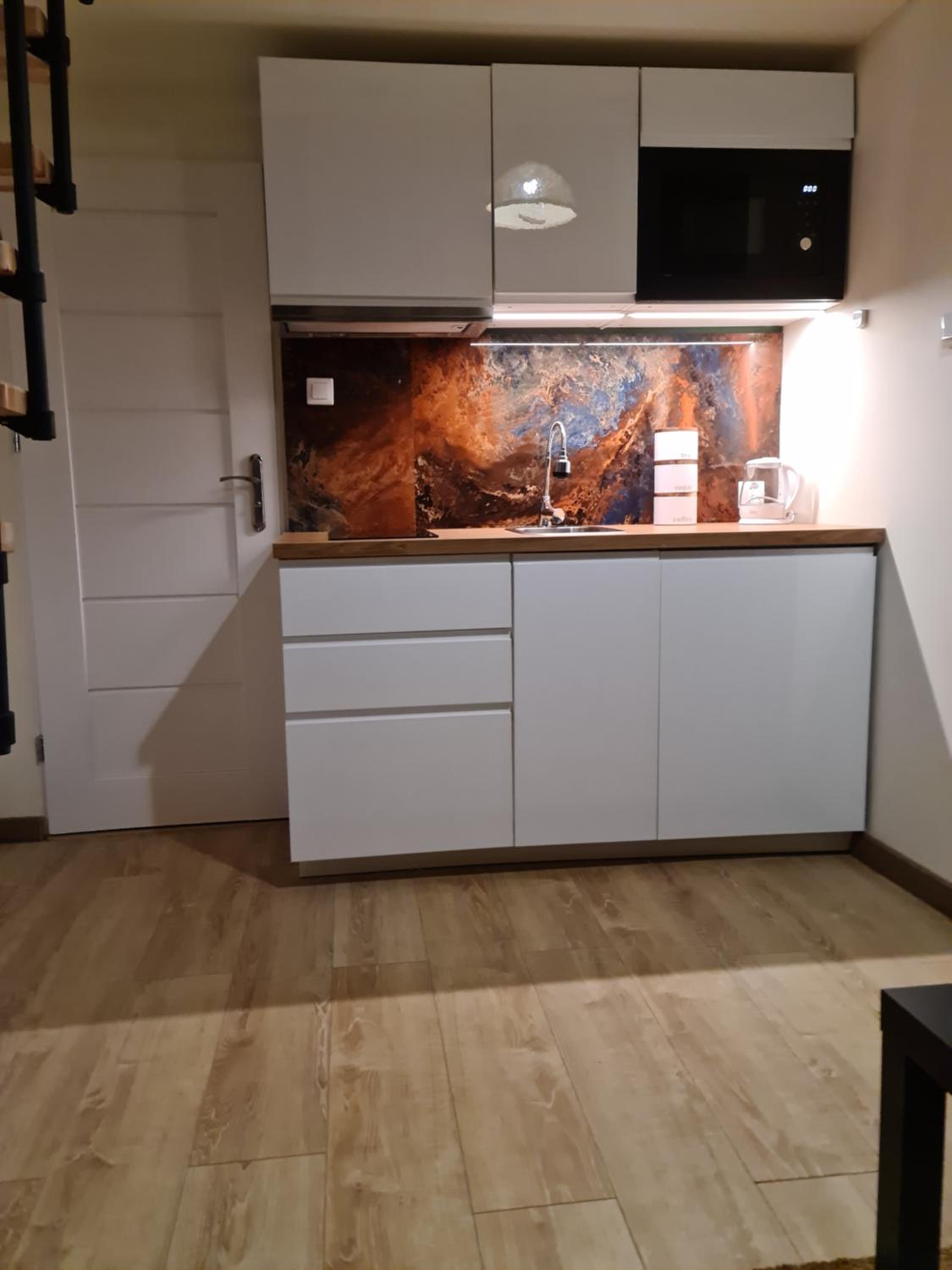 AMBER APARTAMENT 1112