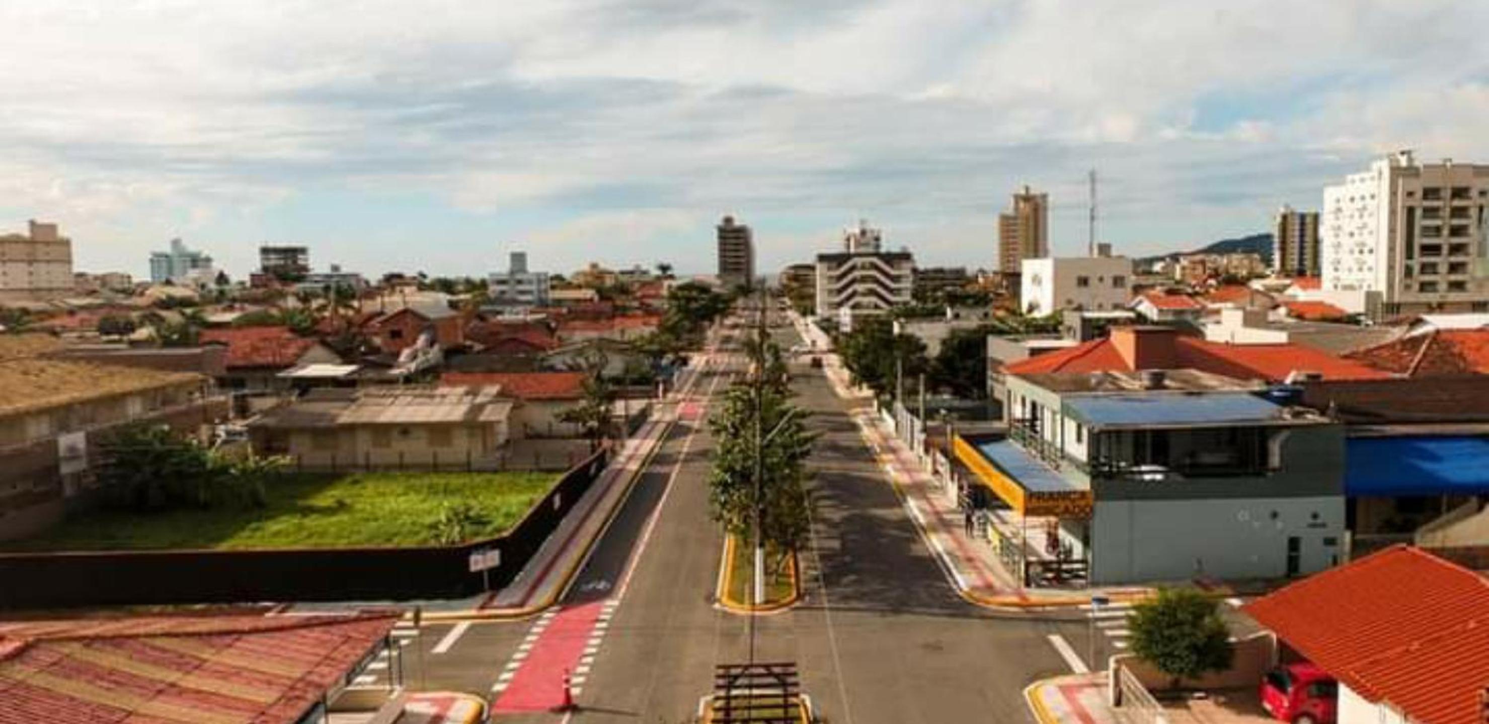 Residencial Hannah - Casa 6 - Porto Belo SC - Bairro Perequê