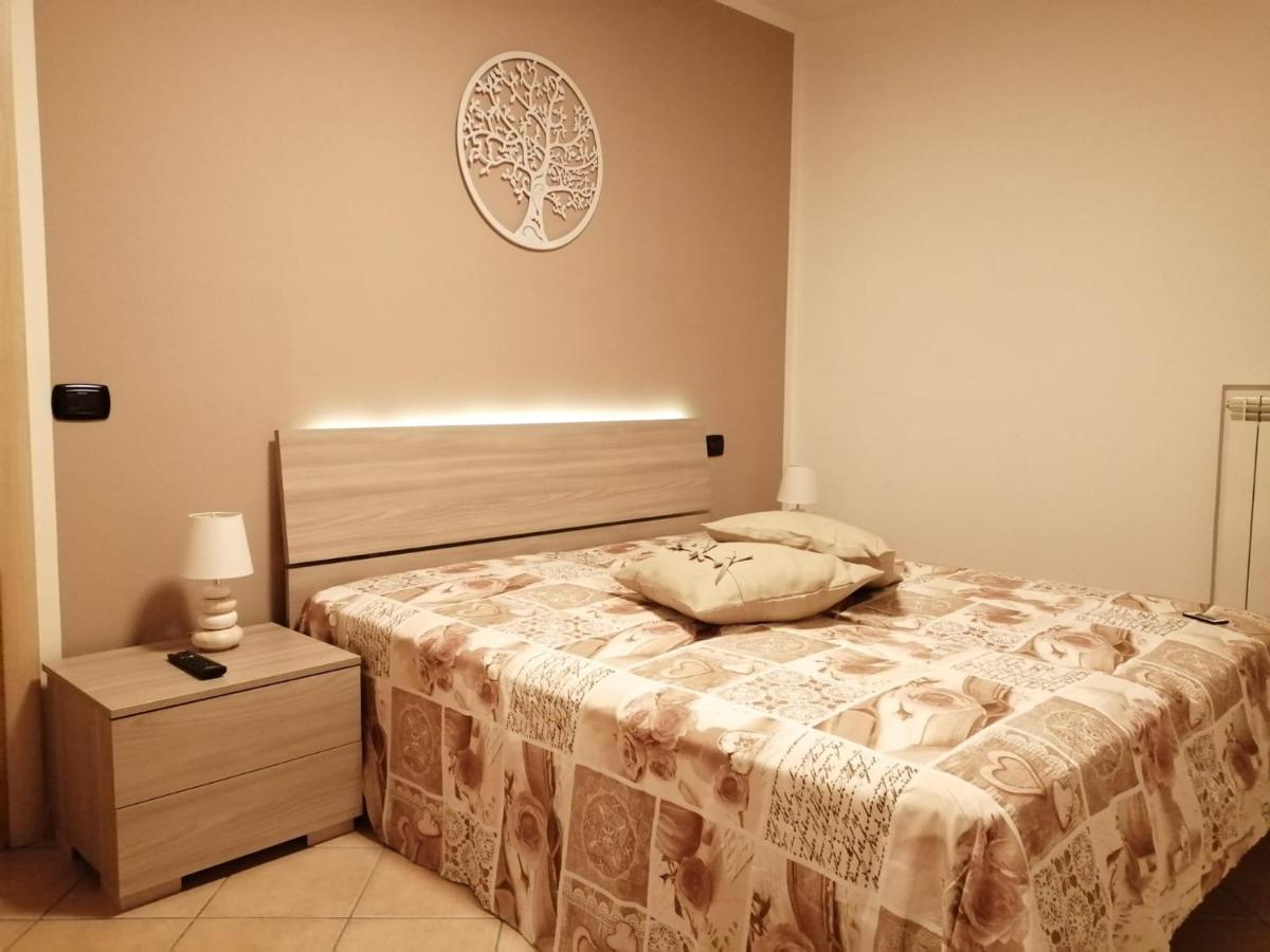 O' Vicariell photo 2