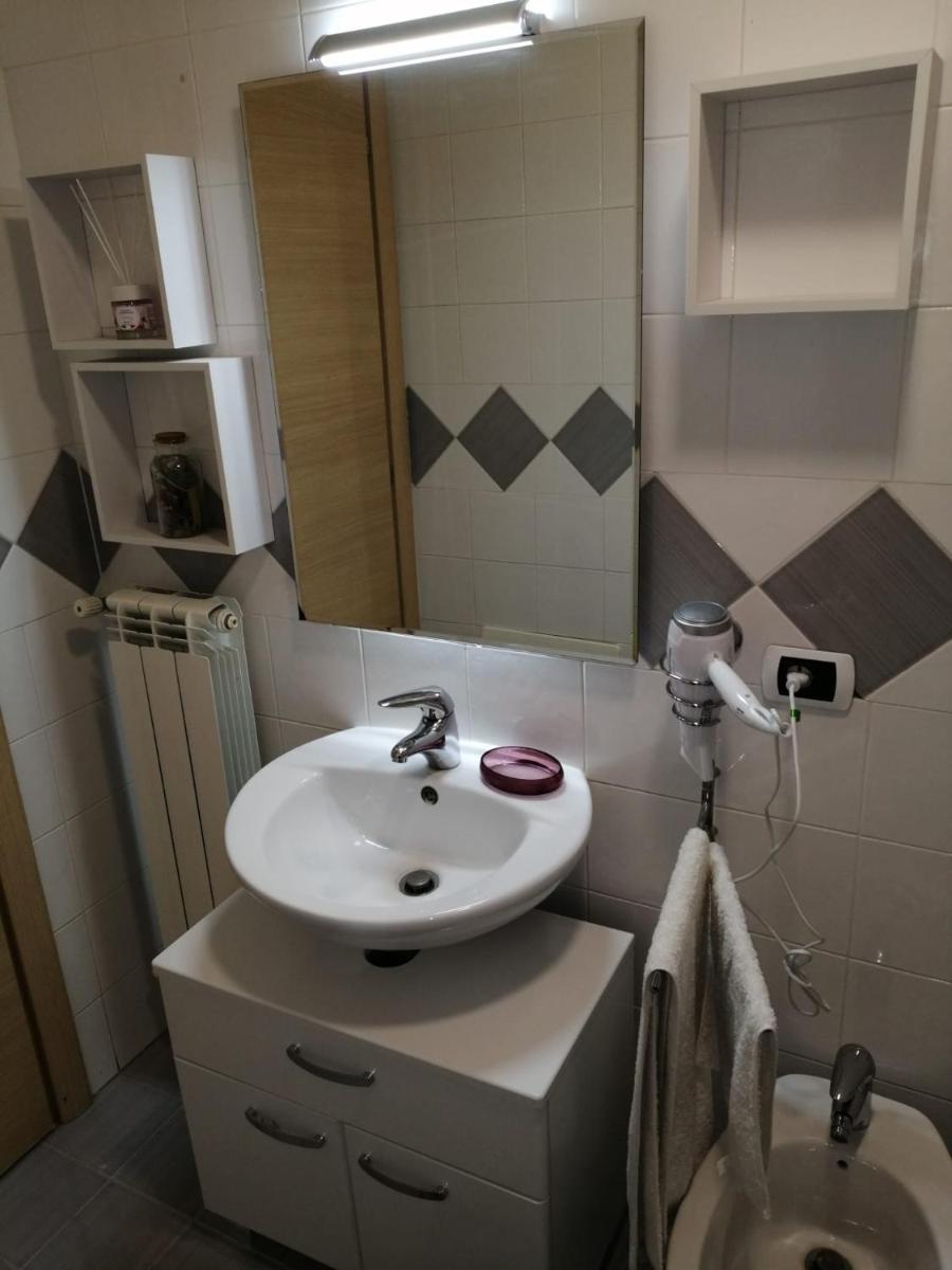 O' Vicariell photo 3