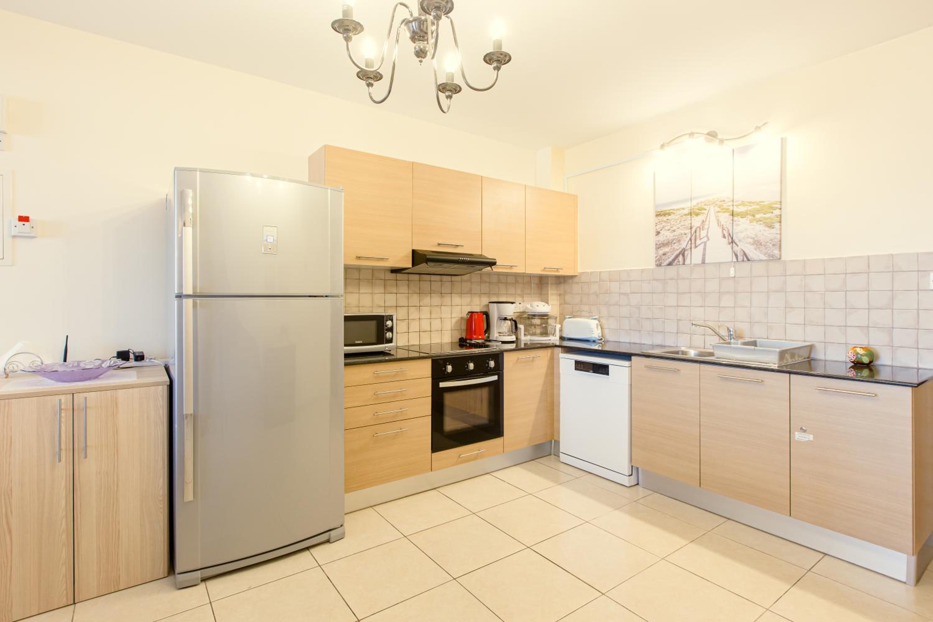 NISSI BEACH POOL VIEW APARTMENT FREE WIFI