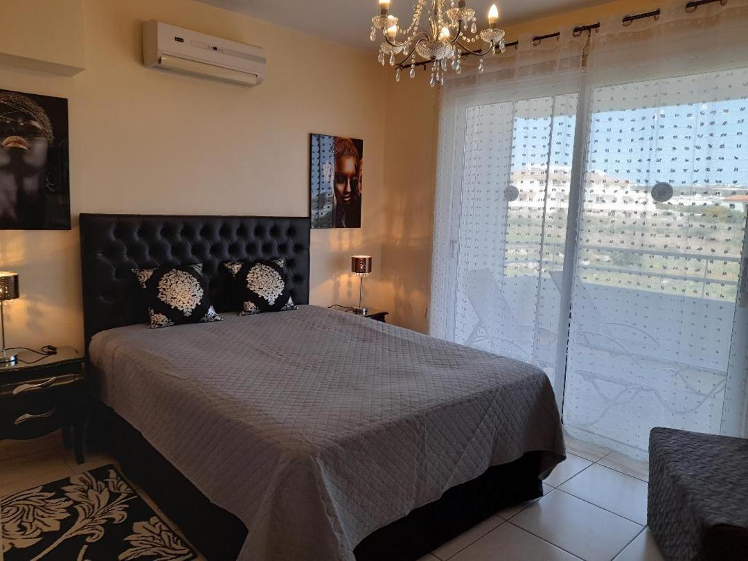 NISSI BEACH POOL VIEW APARTMENT FREE WIFI