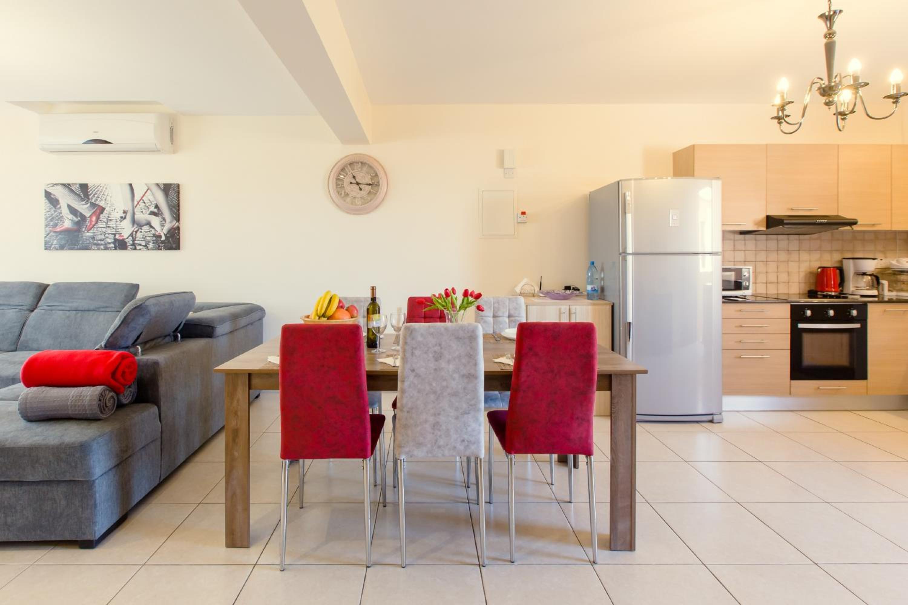 NISSI BEACH POOL VIEW APARTMENT FREE WIFI