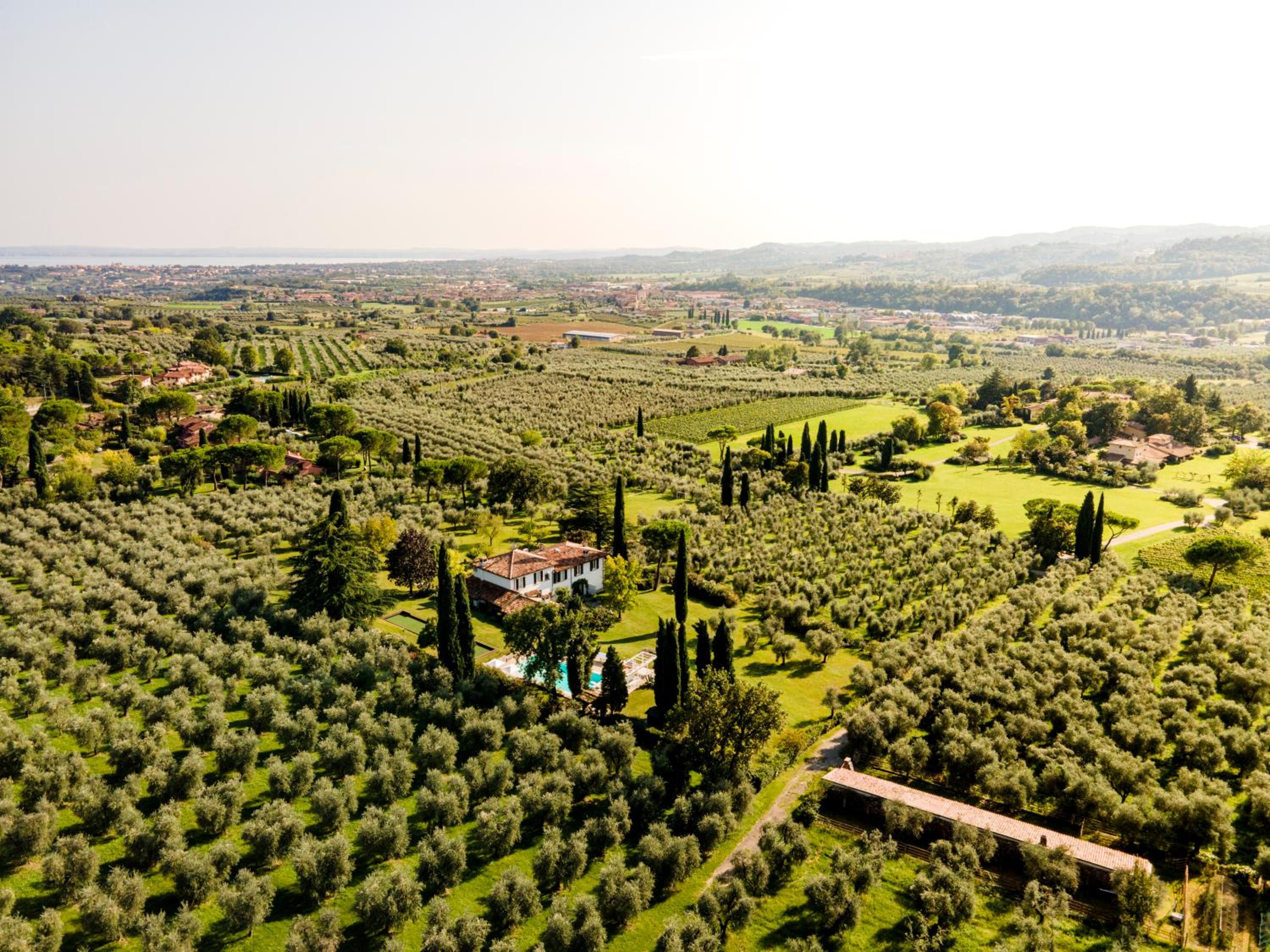 PODERI LA ROCCHETTA Countryside Estate on the Hills of Lake Garda