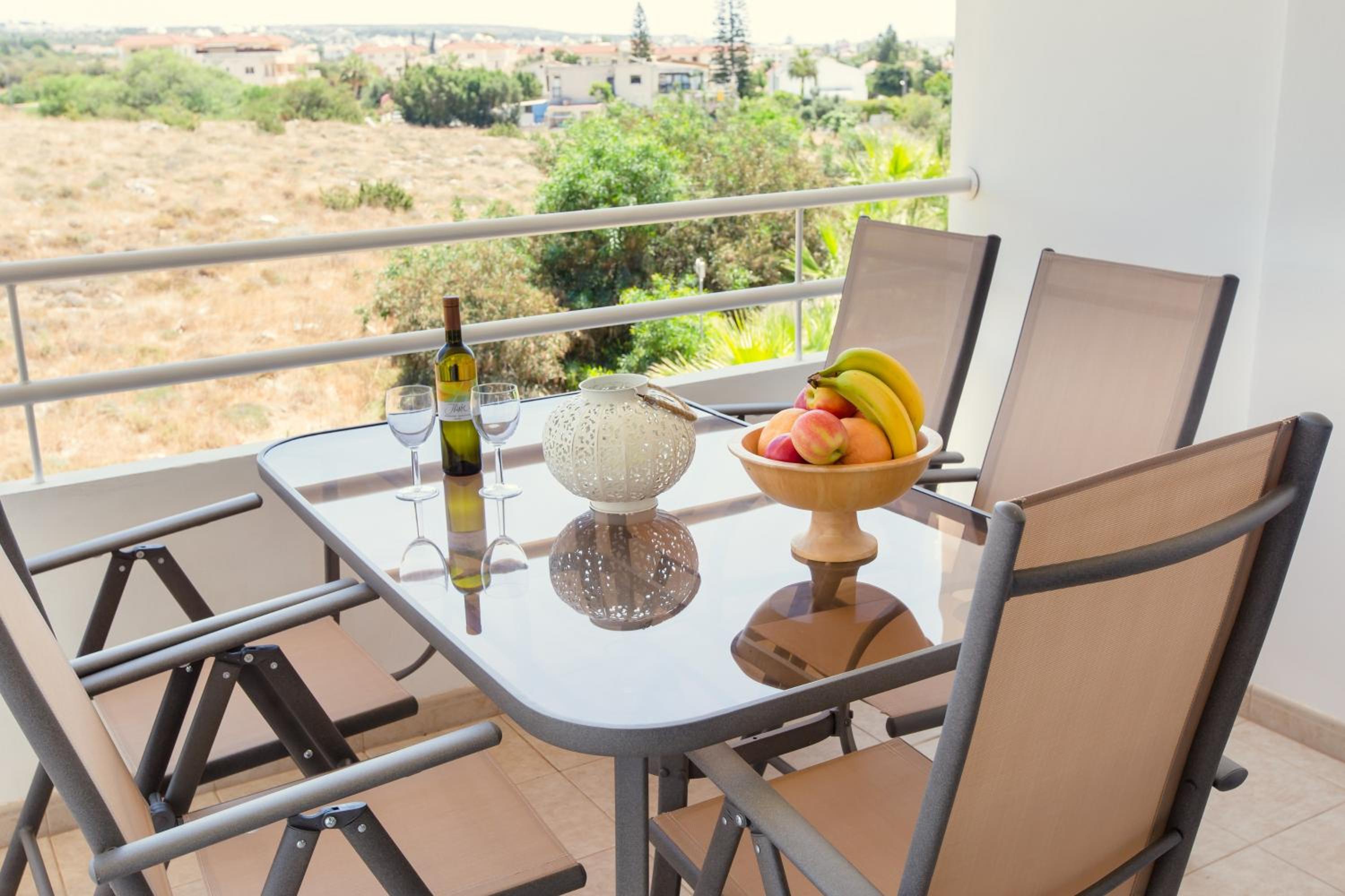NISSI BEACH POOL VIEW APARTMENT FREE WIFI