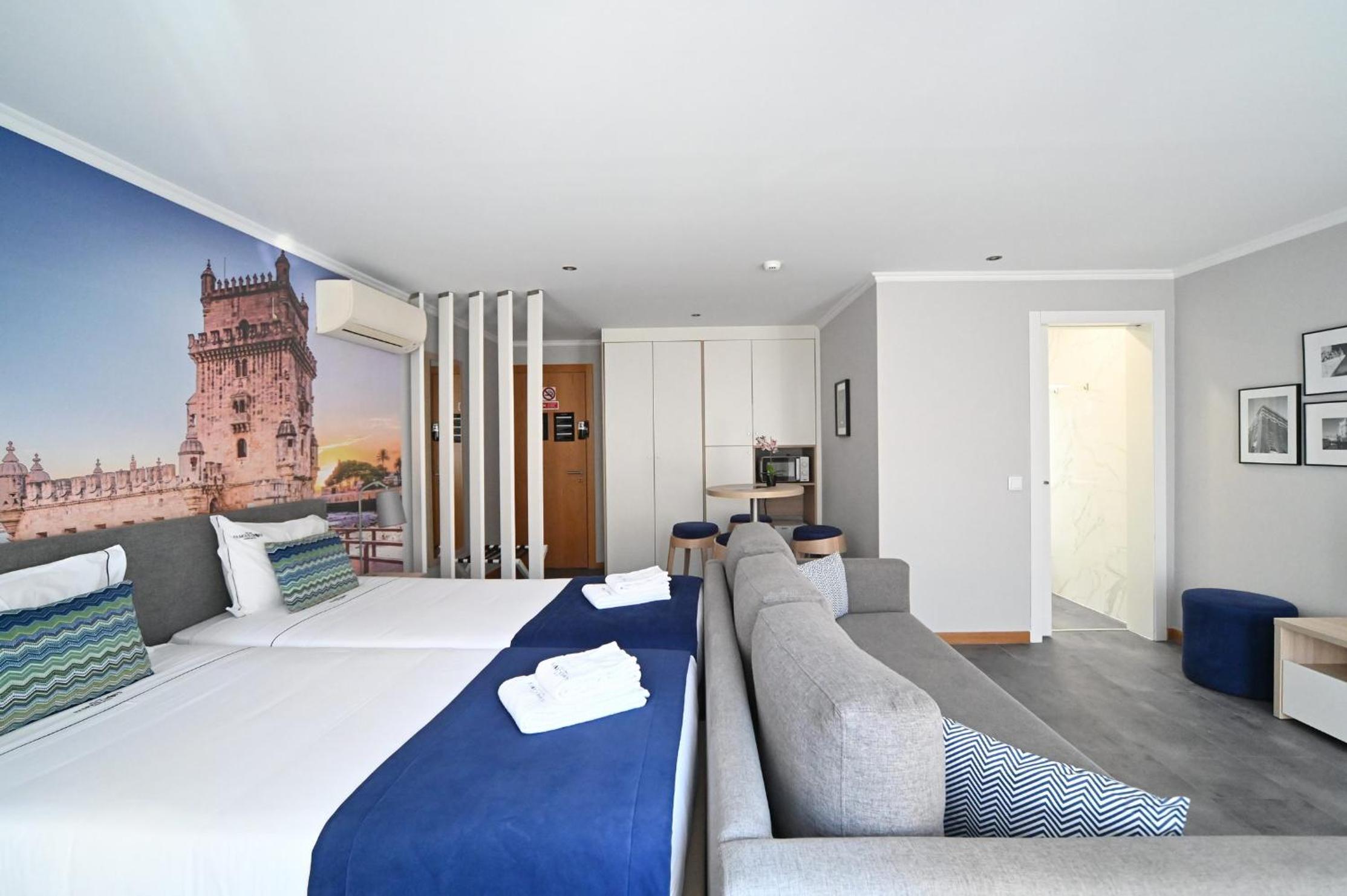 Famous Crows Lisbon Suites view 4