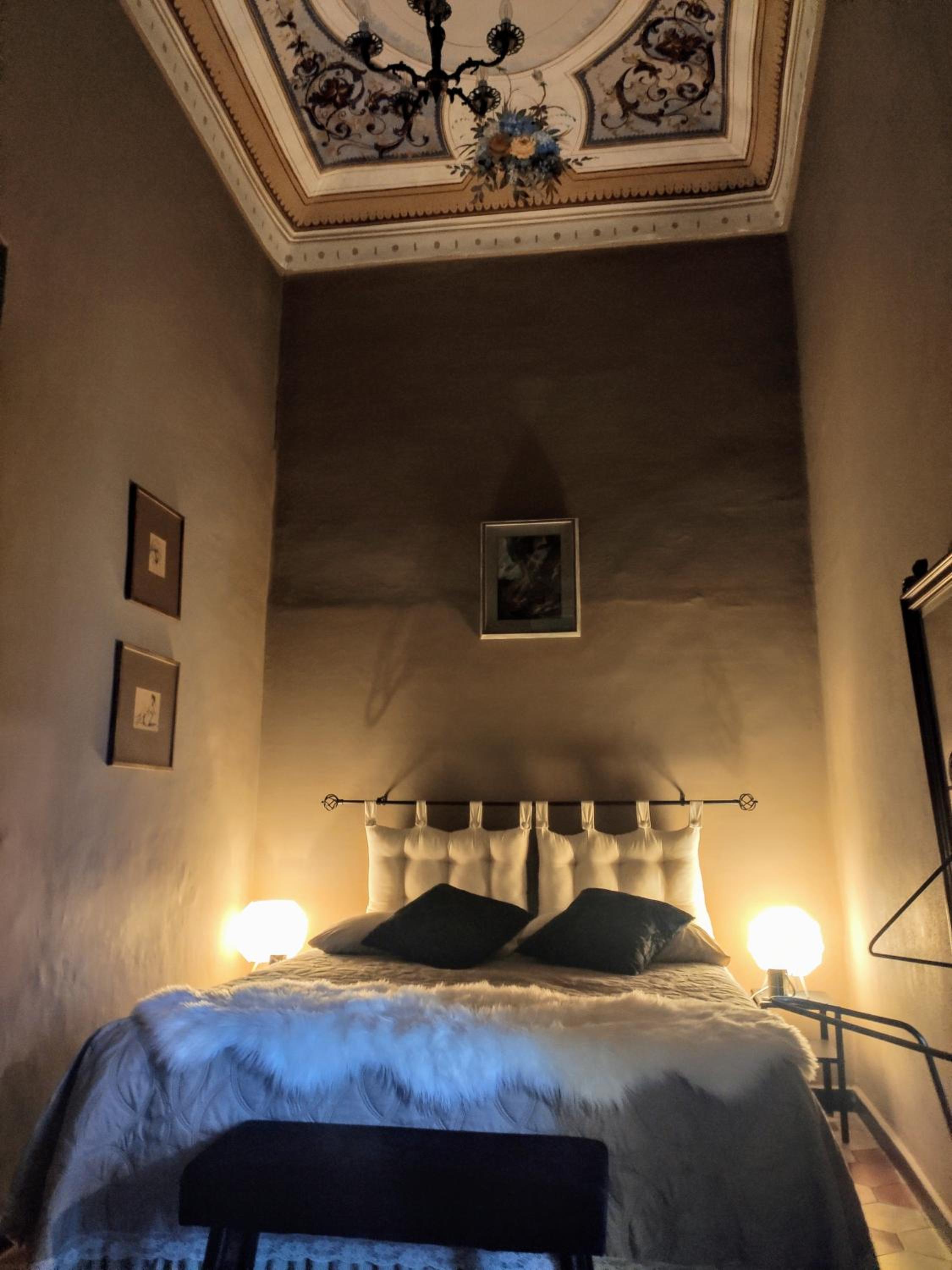 Via Verdi 5, Gli Affreschi photo 2