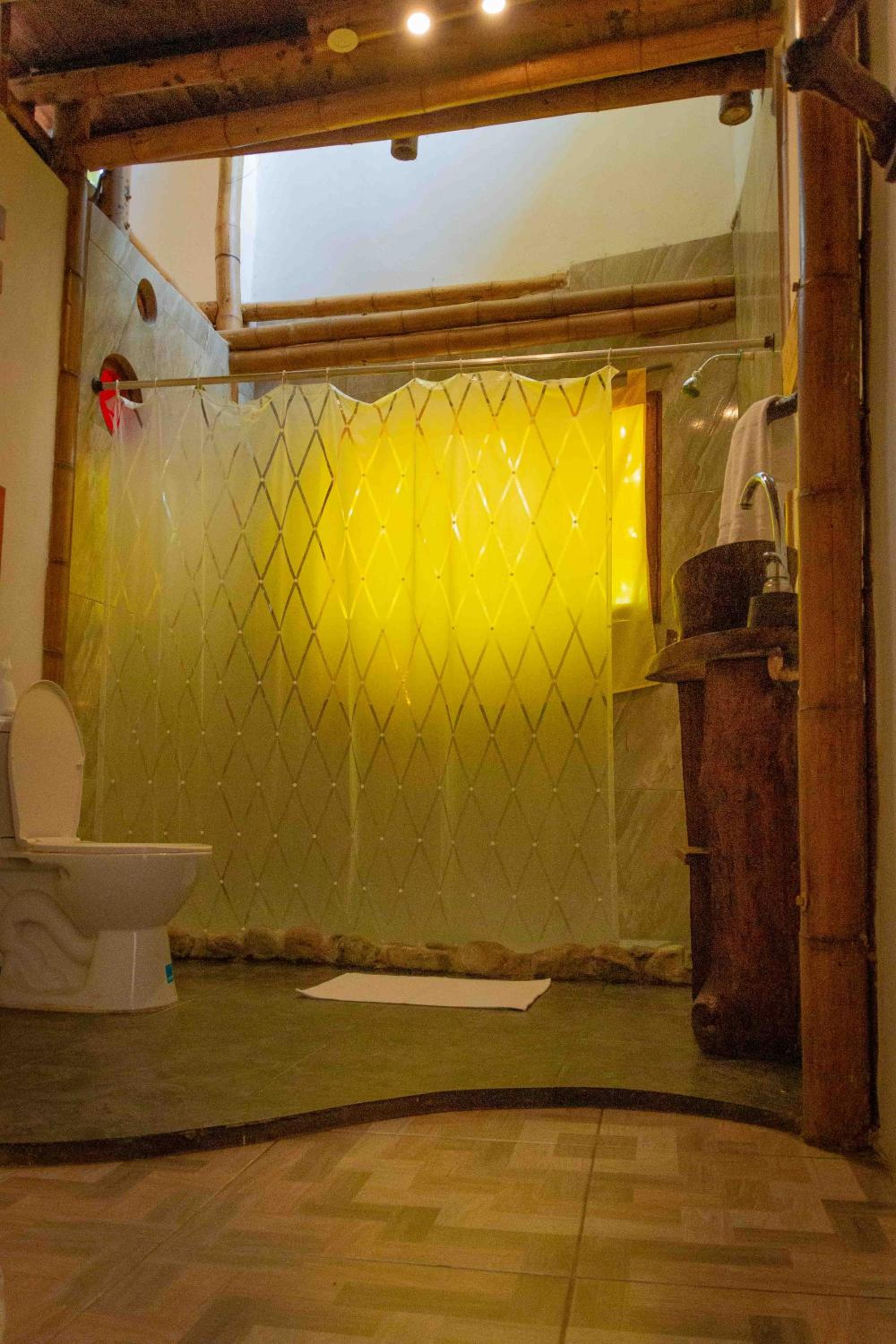 Photo 48