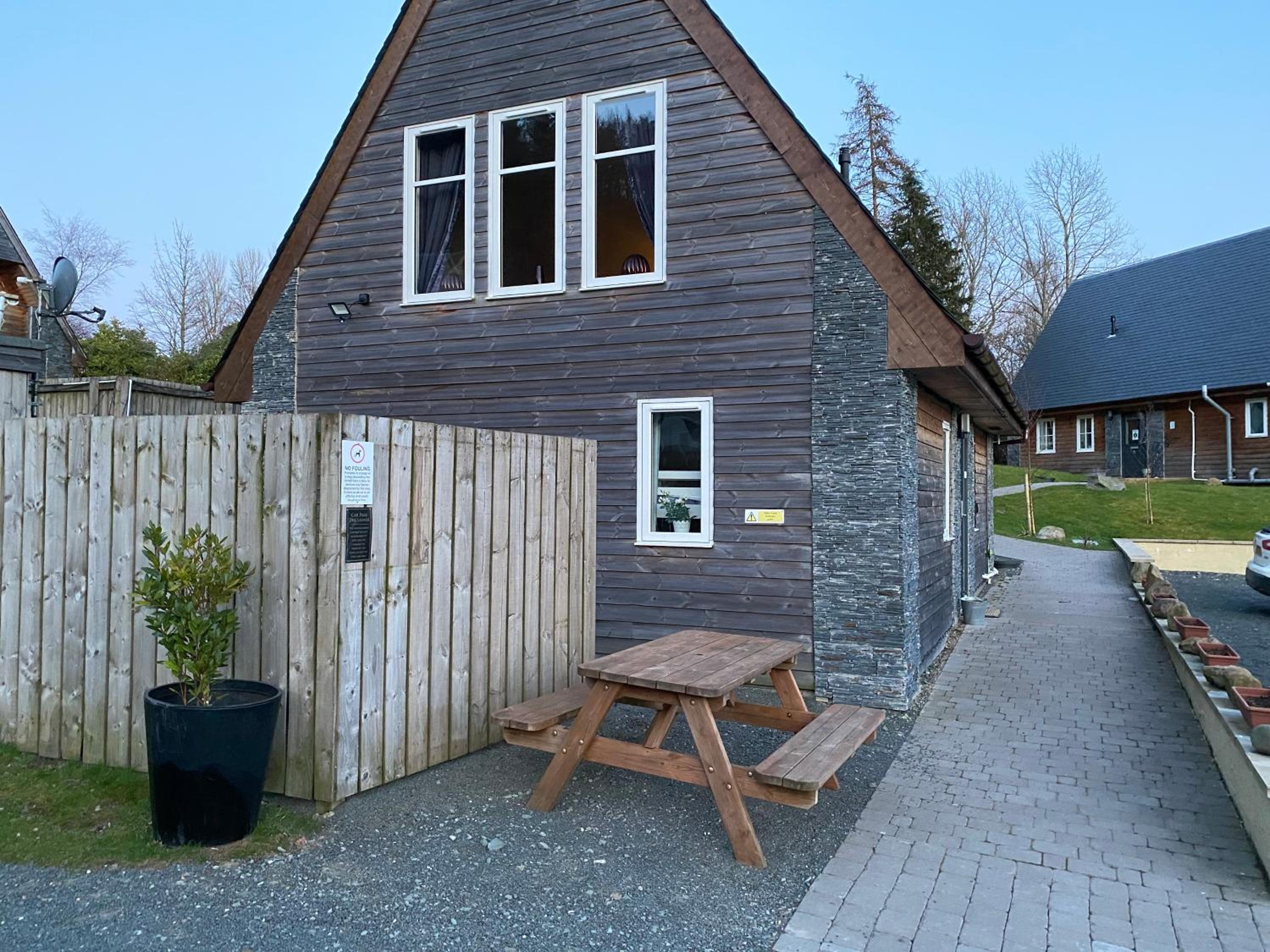 Balmaha Lodges and Apartments