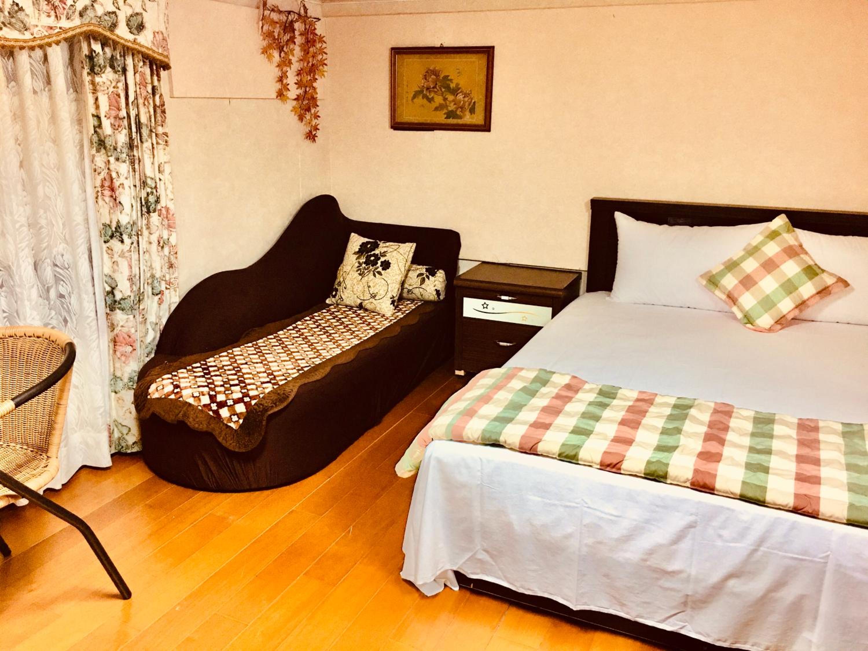 Photo 19