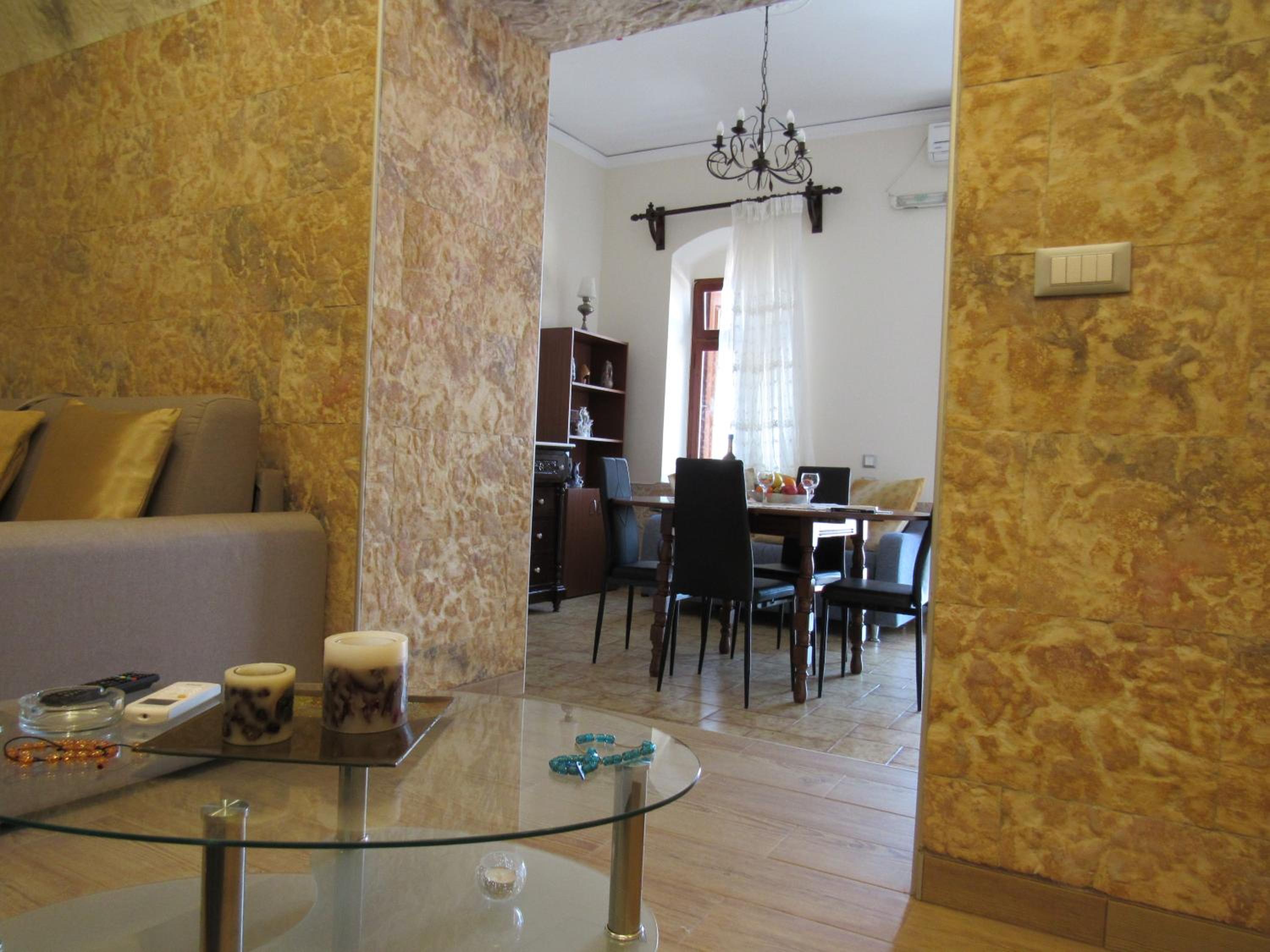 Pitini Sevasti house