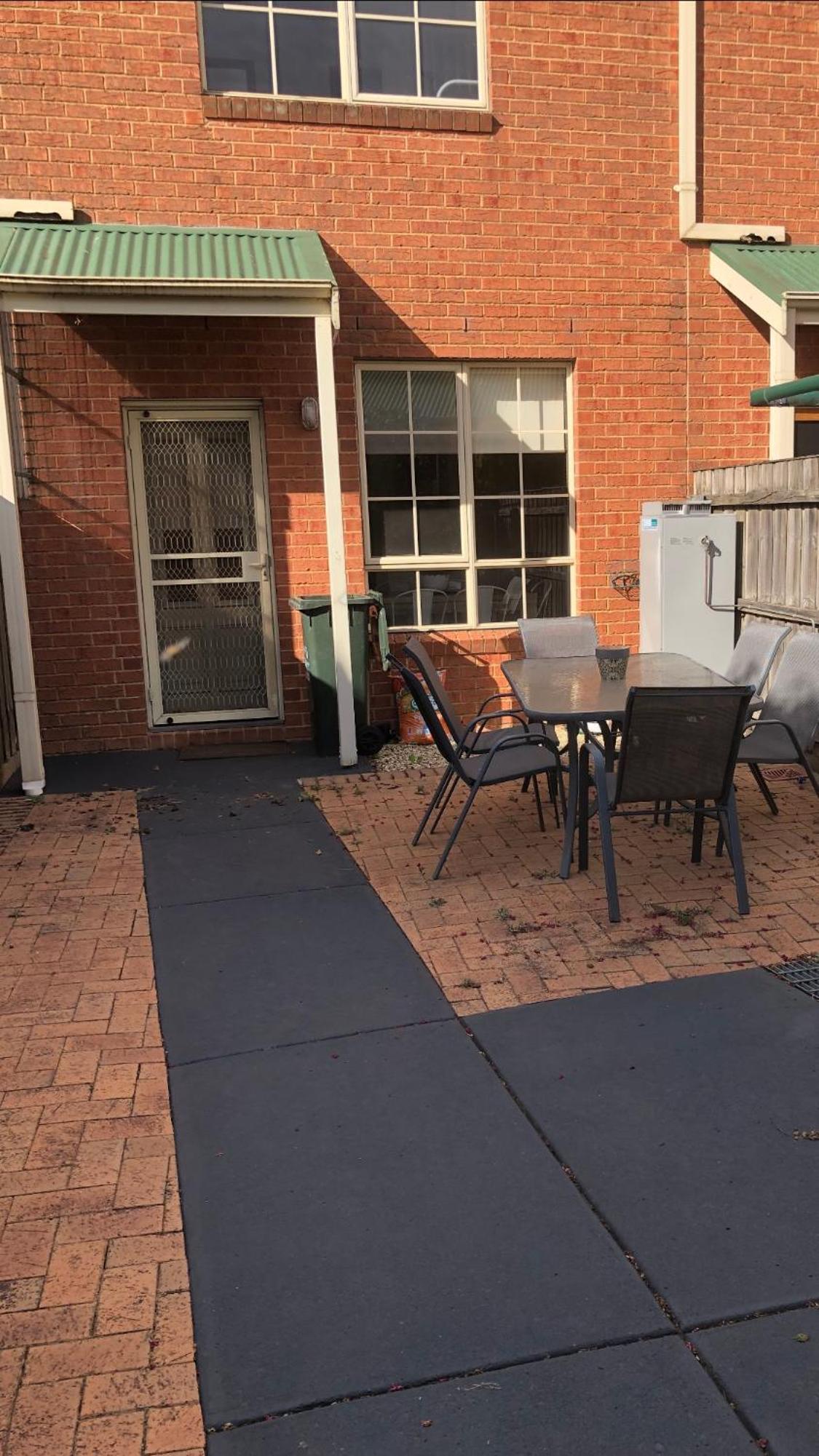 Serenity on Sturt