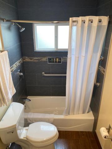 Convention Center Inn & Suites