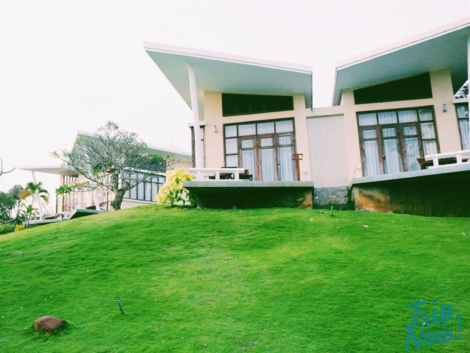 Lazi Beach Resort