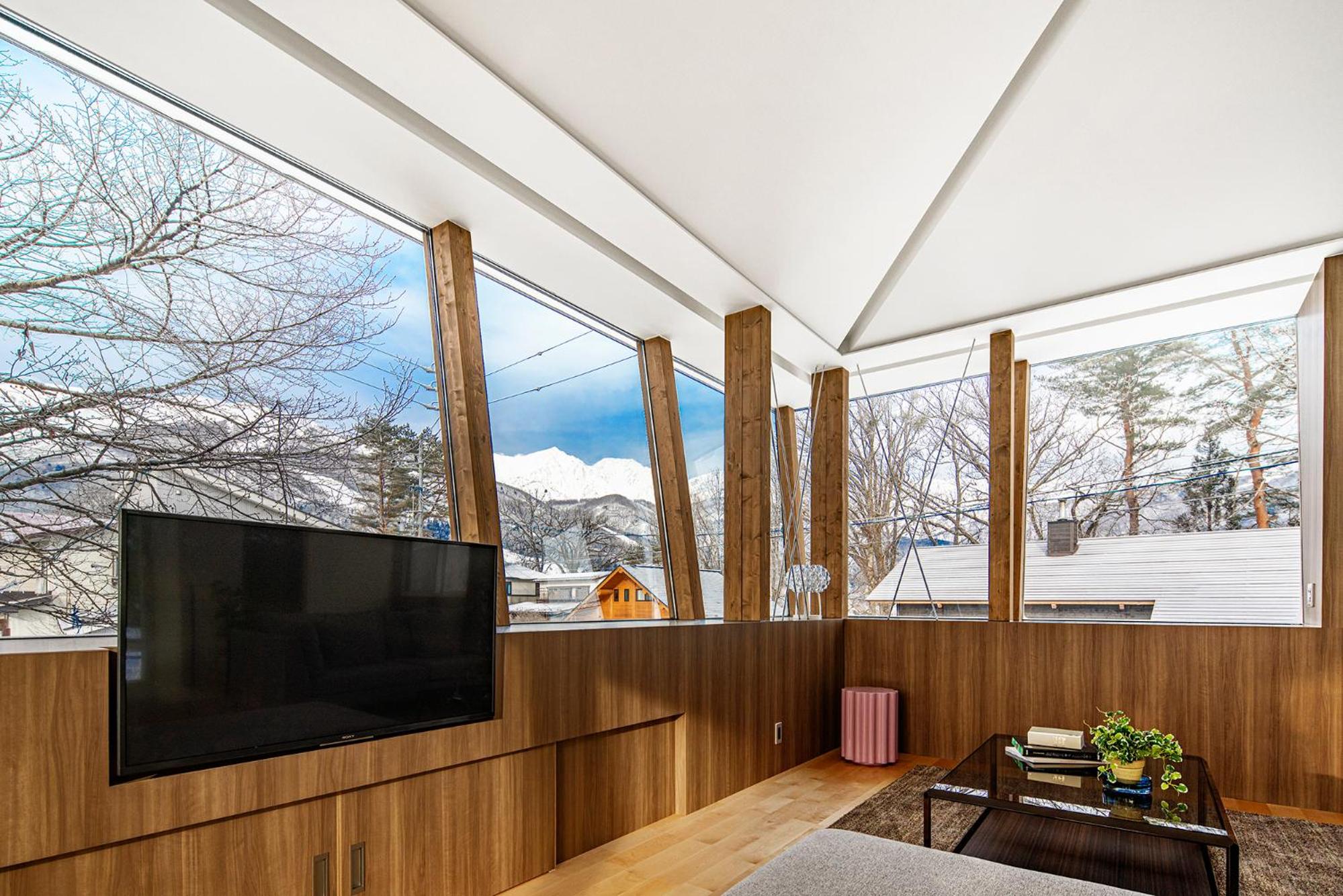 Villa Umbrella Hakuba(白馬笠屋） view 2