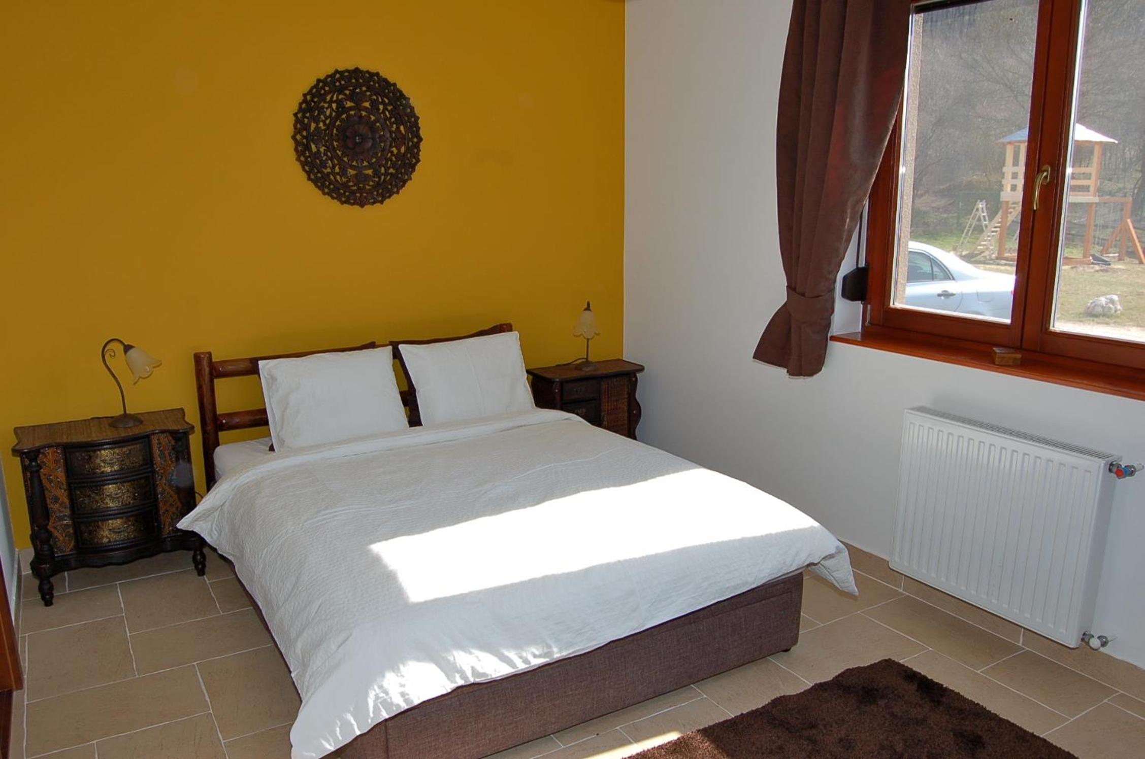 Photo 42